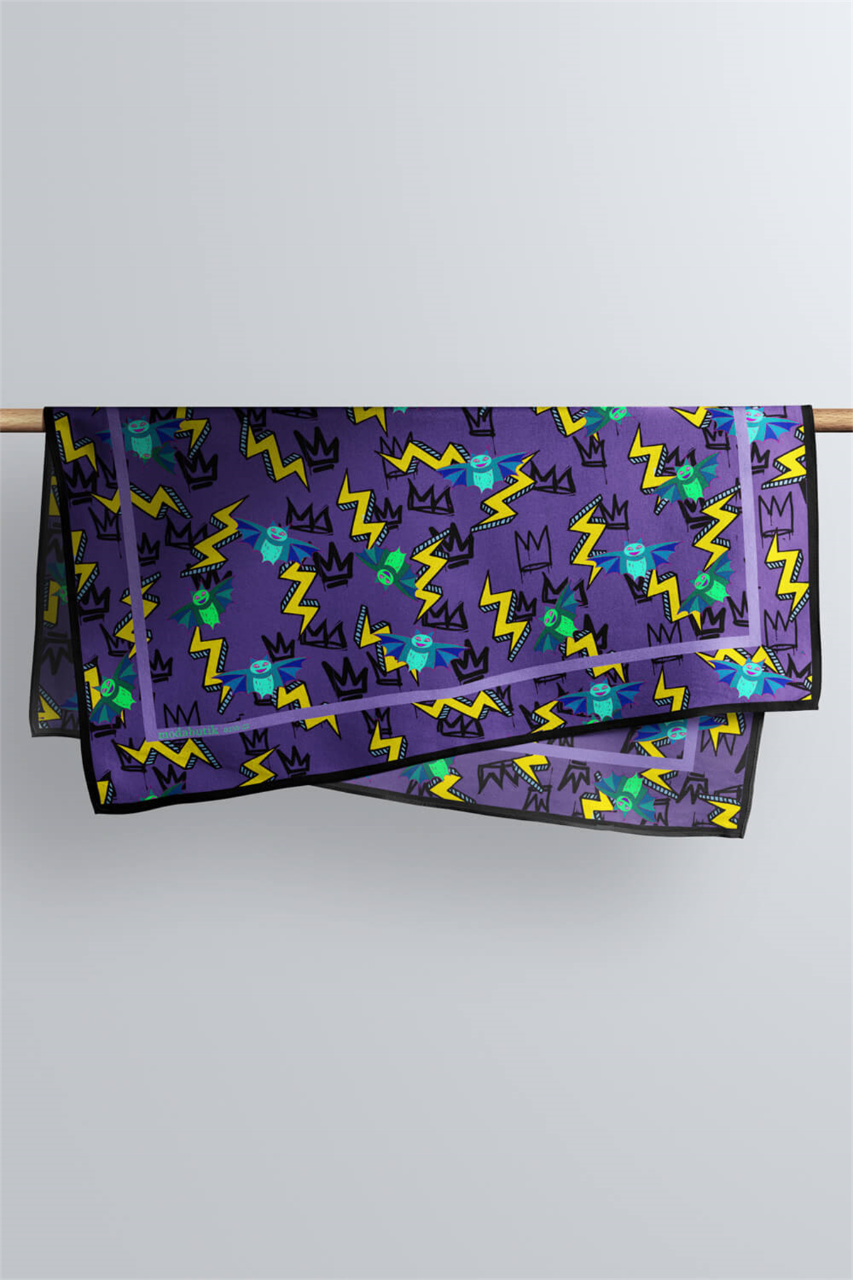 D54 Kadın Comics Desenli Bandana 50x50 Mor DG0235-22