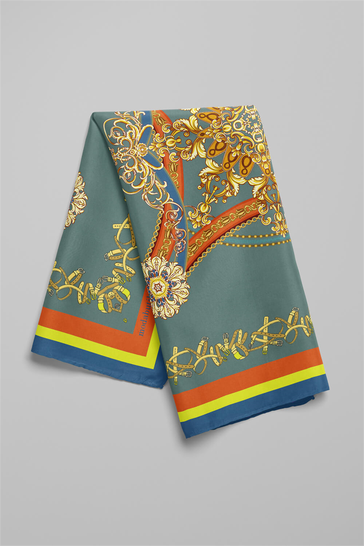 C37 KADIN DESENLİ BANDANA