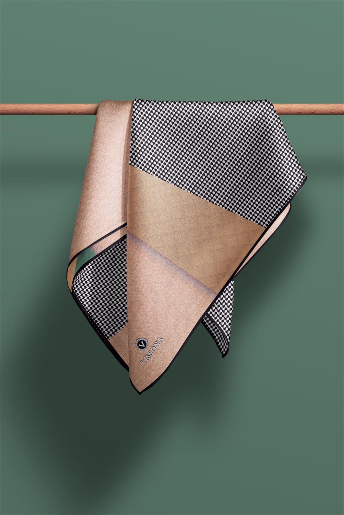 %100 Twill İpek Kazayaklı Ve Geometrik Desenli Somon - Petrol Yeşili Renkli 90x90 Eşarp Dikim Şekli : El Dikişi