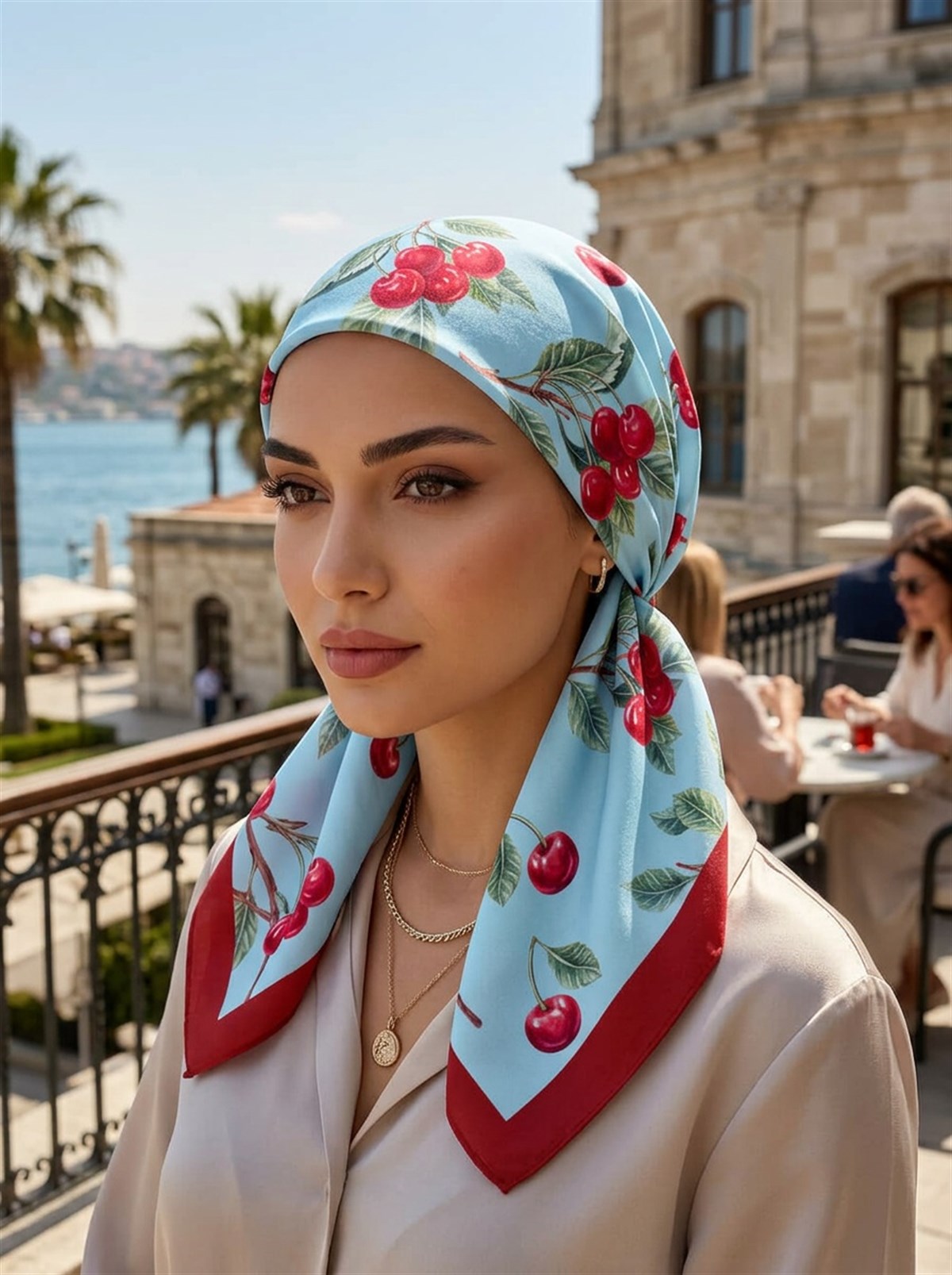 Violla B13 Kadın Kiraz Desenli Bandana 55x55 Kırmızı Yeşil