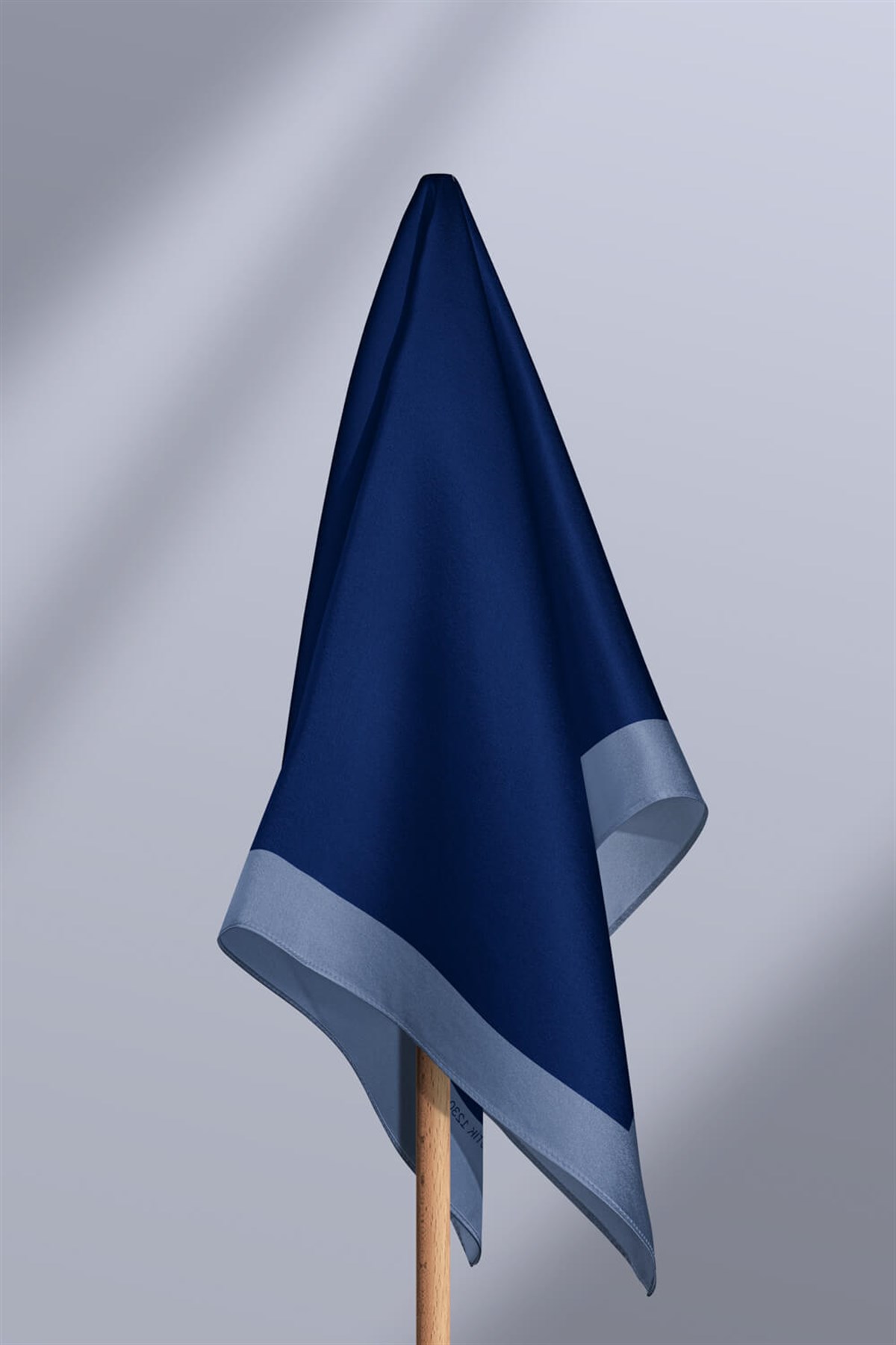 Violla G51 Kadın Beyaz Mavi Marinover Desenli 50x50 Bandana