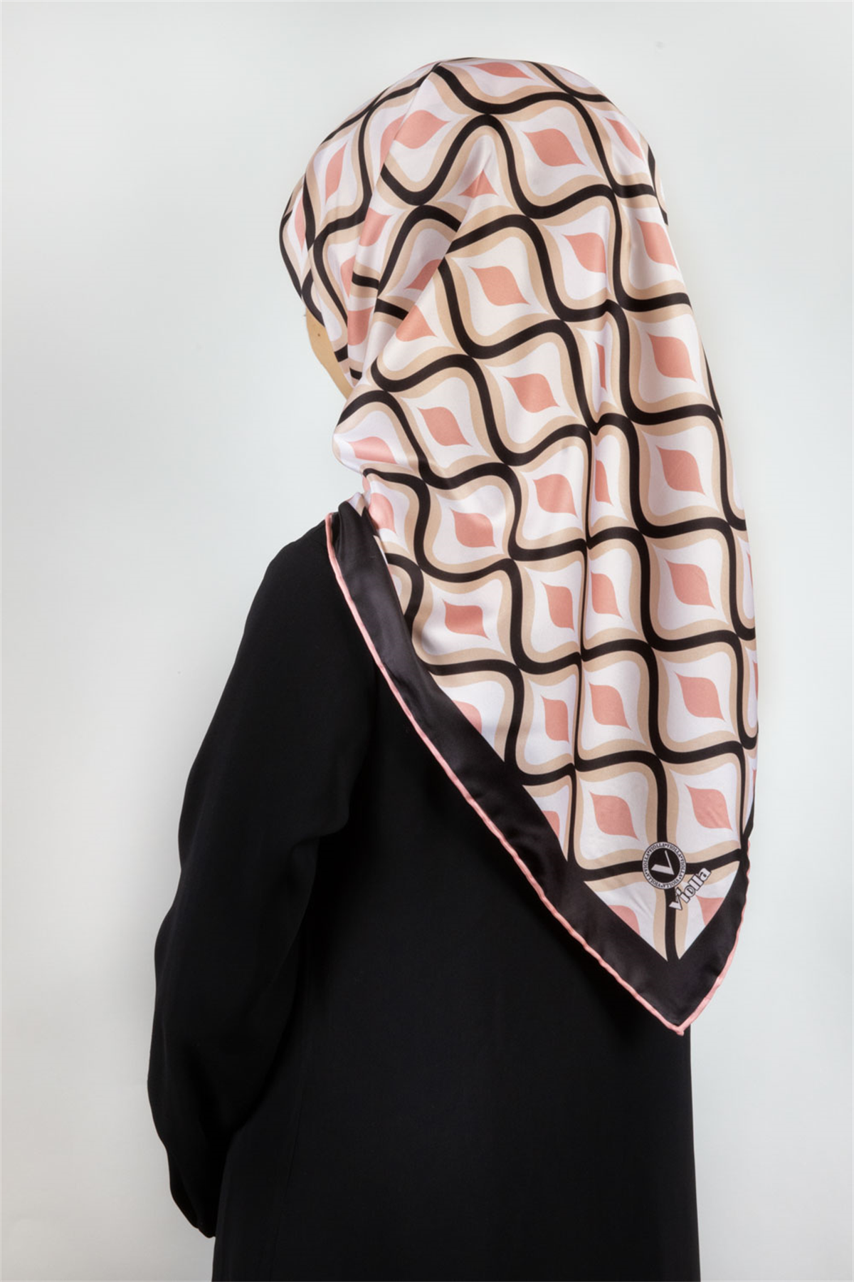 Twill Geometrik Daire Desenli Somon Renkli 90x90 Eşarp (İpek İçermez) Dikim Şekli : El Dikişi