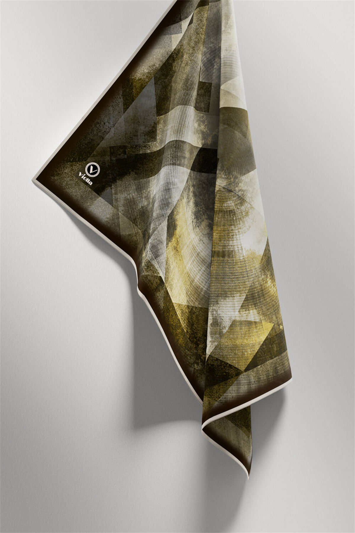 Twill Batik Desenli Haki Renkli 90x90 Eşarp (İpek İçermez) Dikim Şekli : El Dikişi