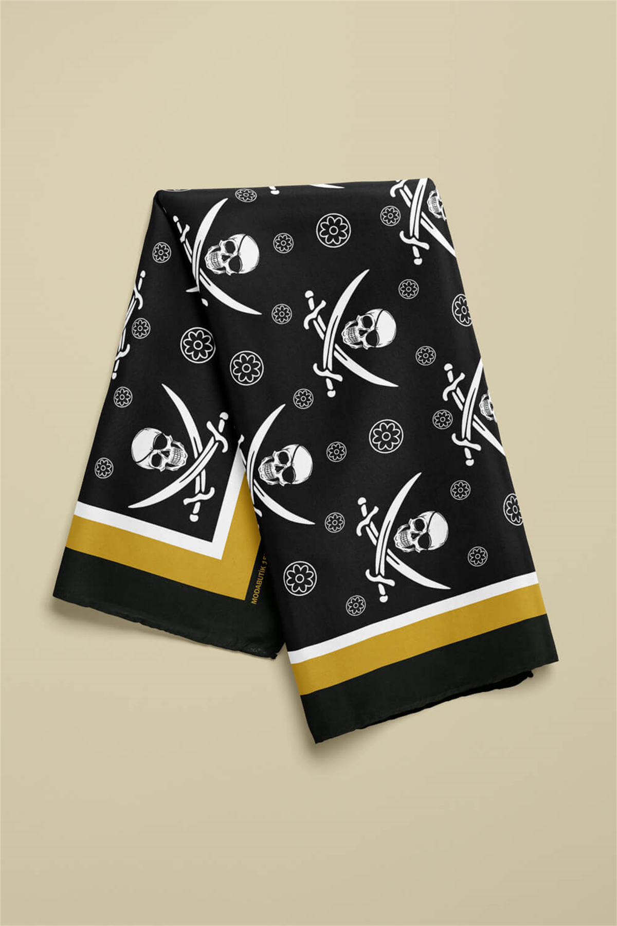 F89 Kadın Kurukafa Desenli 50x50 Bandana HYL DG01552-22