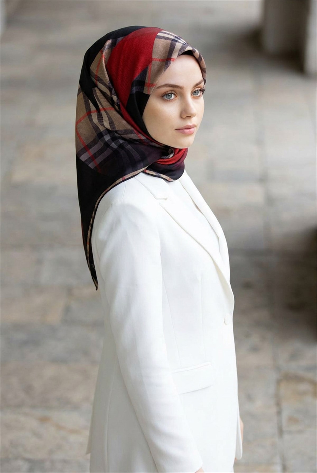 %100 Twill İpek Eşarp 90x90 Kırmızı Siyah Ekose Desenli El Dikişli Kadın Eşarp