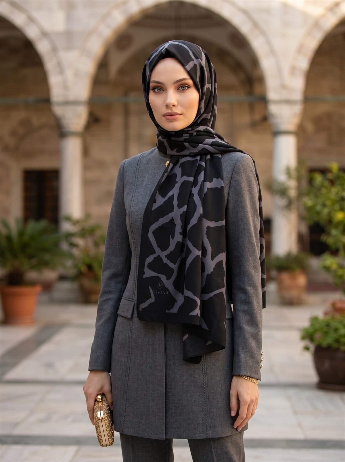 KREP TAŞ DESENLİ SİYAH - FÜME RENKLİ 75X195 KIRIŞMAZ ŞAL