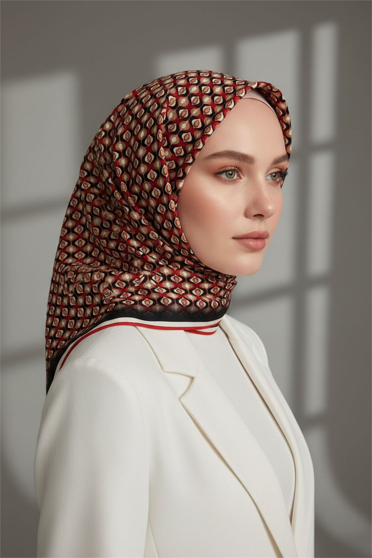 Twill Çıtır Desenli Kırmızı Renkli 90x90 Eşarp (İpek İçermez) Kenar Dikiş Şekli El Dikişli