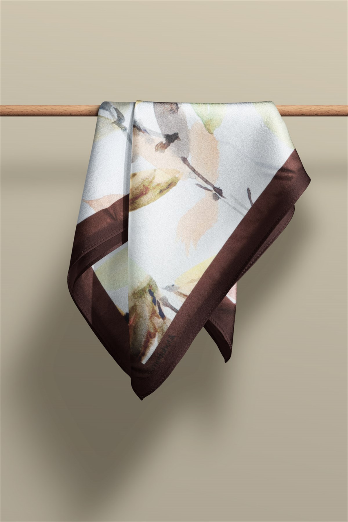 Violla B108 Kadın Yaprak Desenli Bandana 50x50 Yeşil Kahverengi DG0443-22 Snz
