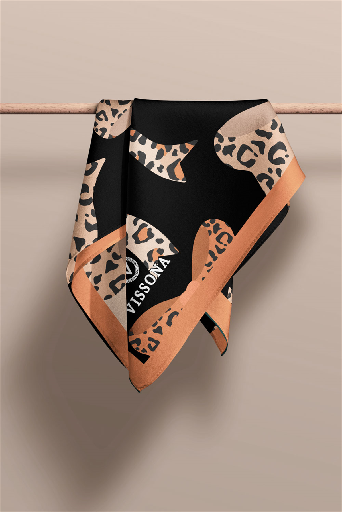 SATEN İPEK LEOPAR FİYONK DESENLİ KADIN FULAR