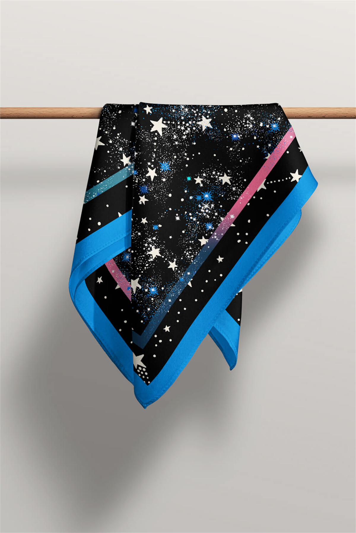F29 Kadın Mavi Siyah Yıldız Desenli 50x50 Bandana HYL DG01262-22