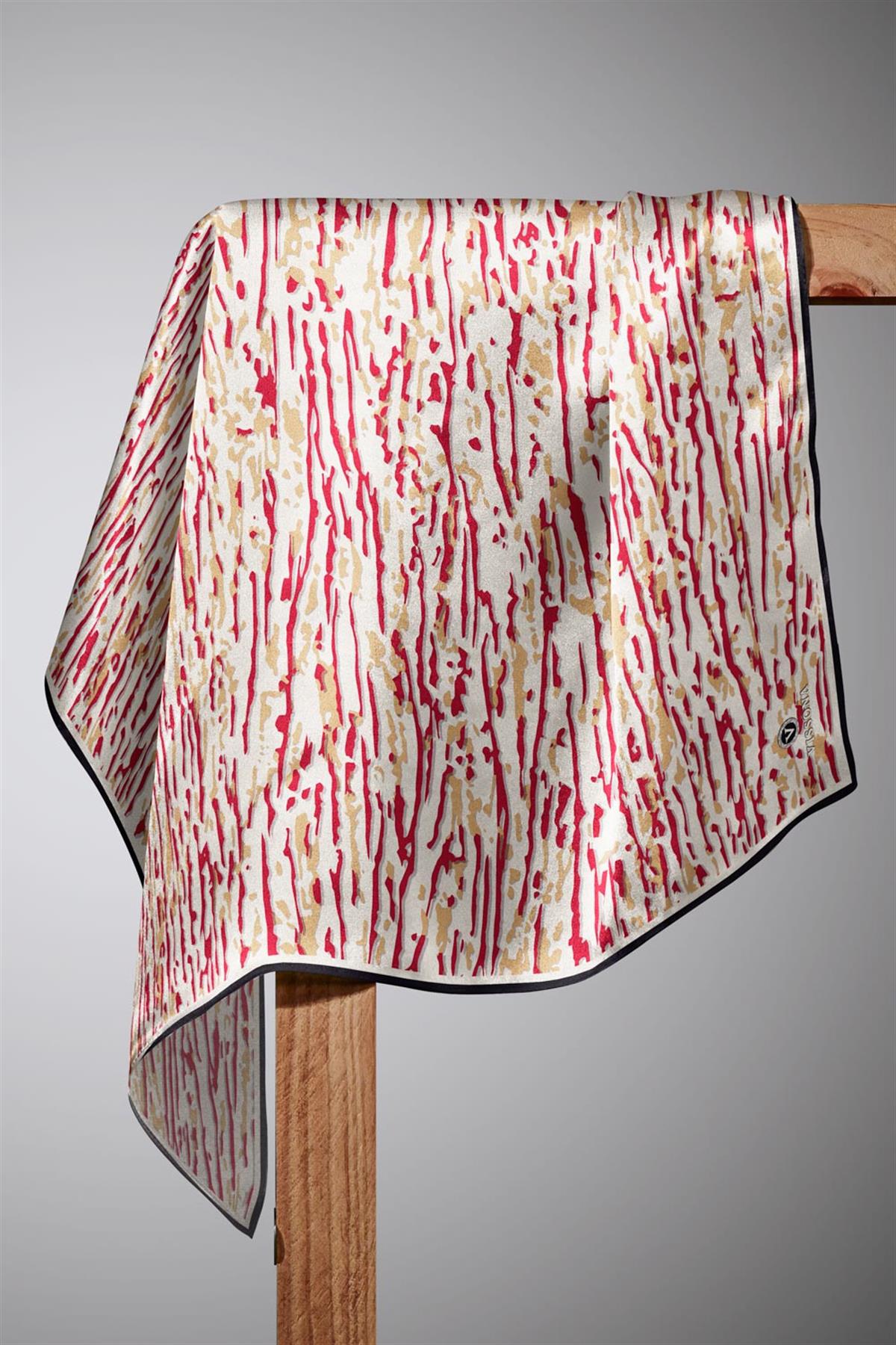 %100 Twill İpek Çizgi Desenli Krem - Bordo Renkli 90x90 Eşarp Dikim Şekli : El Dikişi