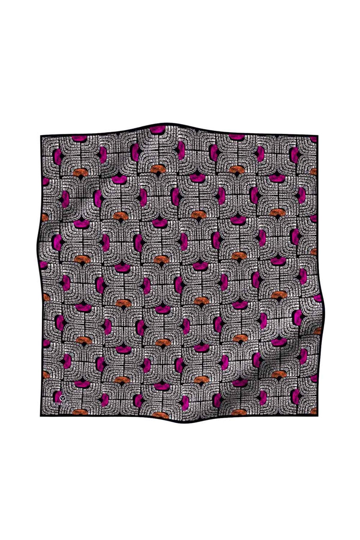 %100 Twill İpek Geometrik Desenli Mürdüm - Siyah Renkli 90x90 Eşarp Dikim Şekli : El Dikişi