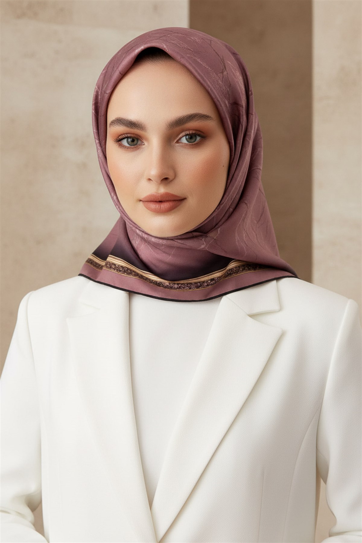 %100 Twill İpek Mermer Desenli Gül Kurusu Renkli 90x90 Eşarp Dikim Şekli : El Dikişi