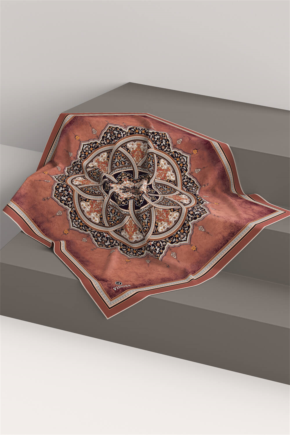 % 57 İPEK % 43 VİSKON Twill İpek Şal Desenli Taba - Siyah Renkli 90x90 Eşarp Dikim Şekli : El Dikişi