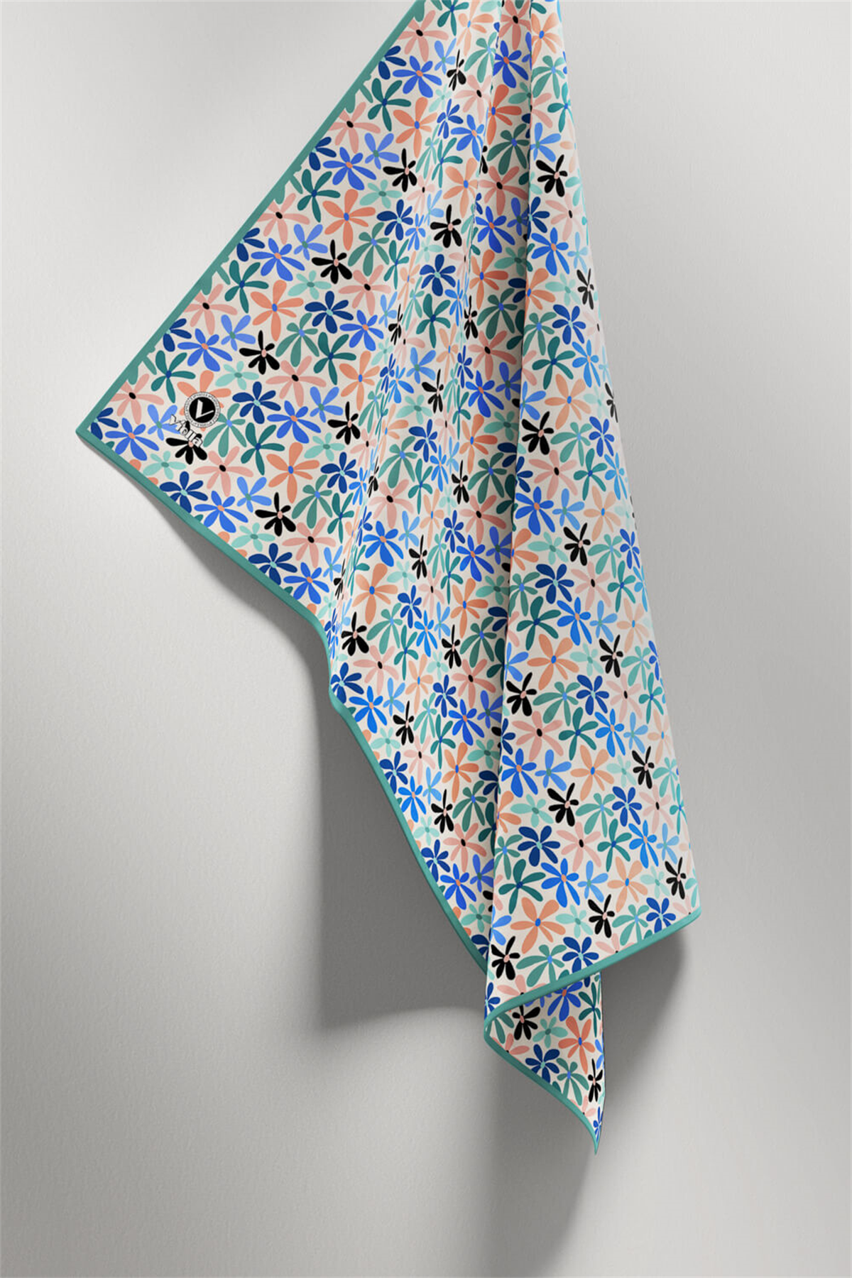 Twill Renkli Çiçek Desenli Buz Mavisi Renkli 90x90 Eşarp (İpek İçermez) Kenar Dikiş Şekli El Dikişli