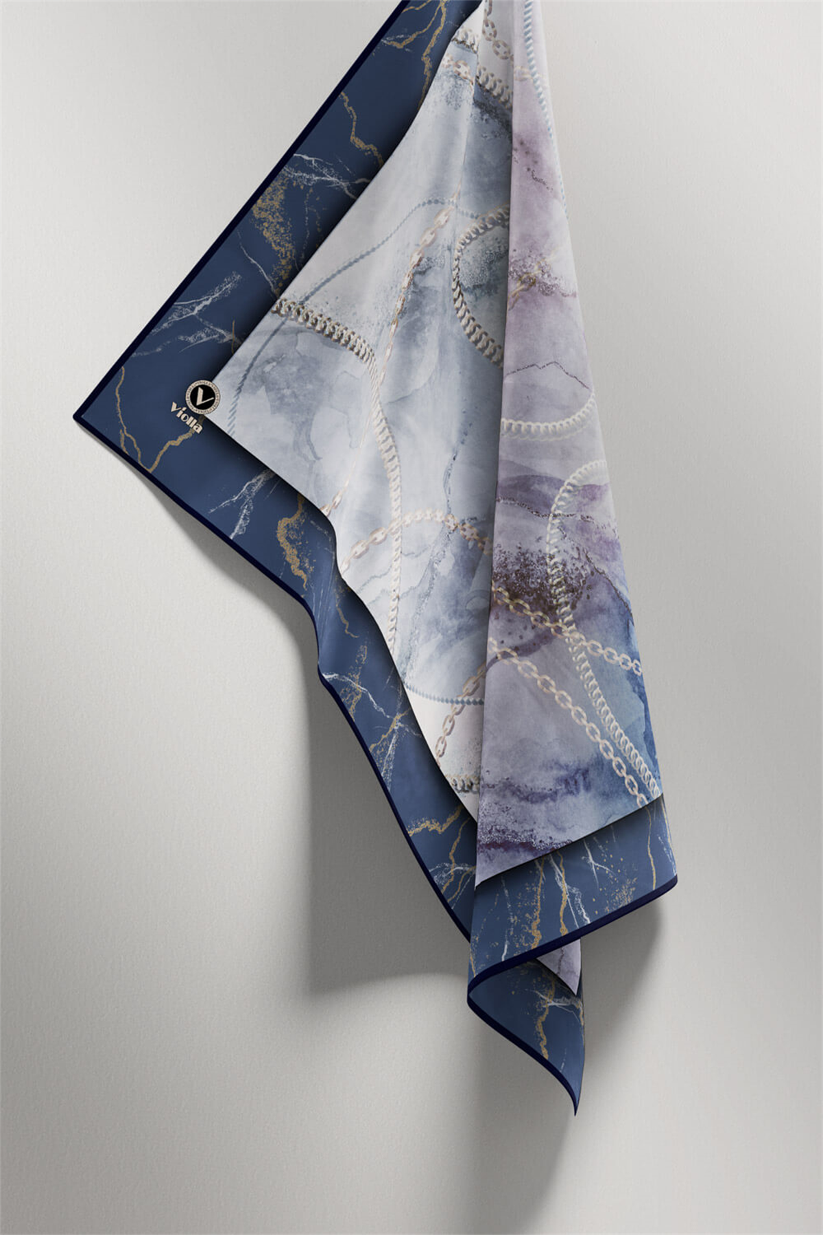Twill Mermer ve Zincir Desenli İndigo Renkli 90x90 Eşarp (İpek İçermez) Kenar Dikiş Şekli El Dikişli