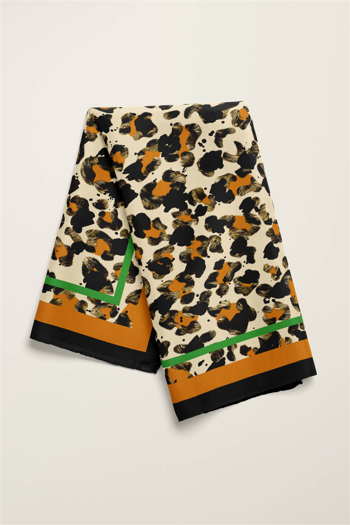 F19 Kadın Kahve Suluboya Desenli 50x50 Bandana