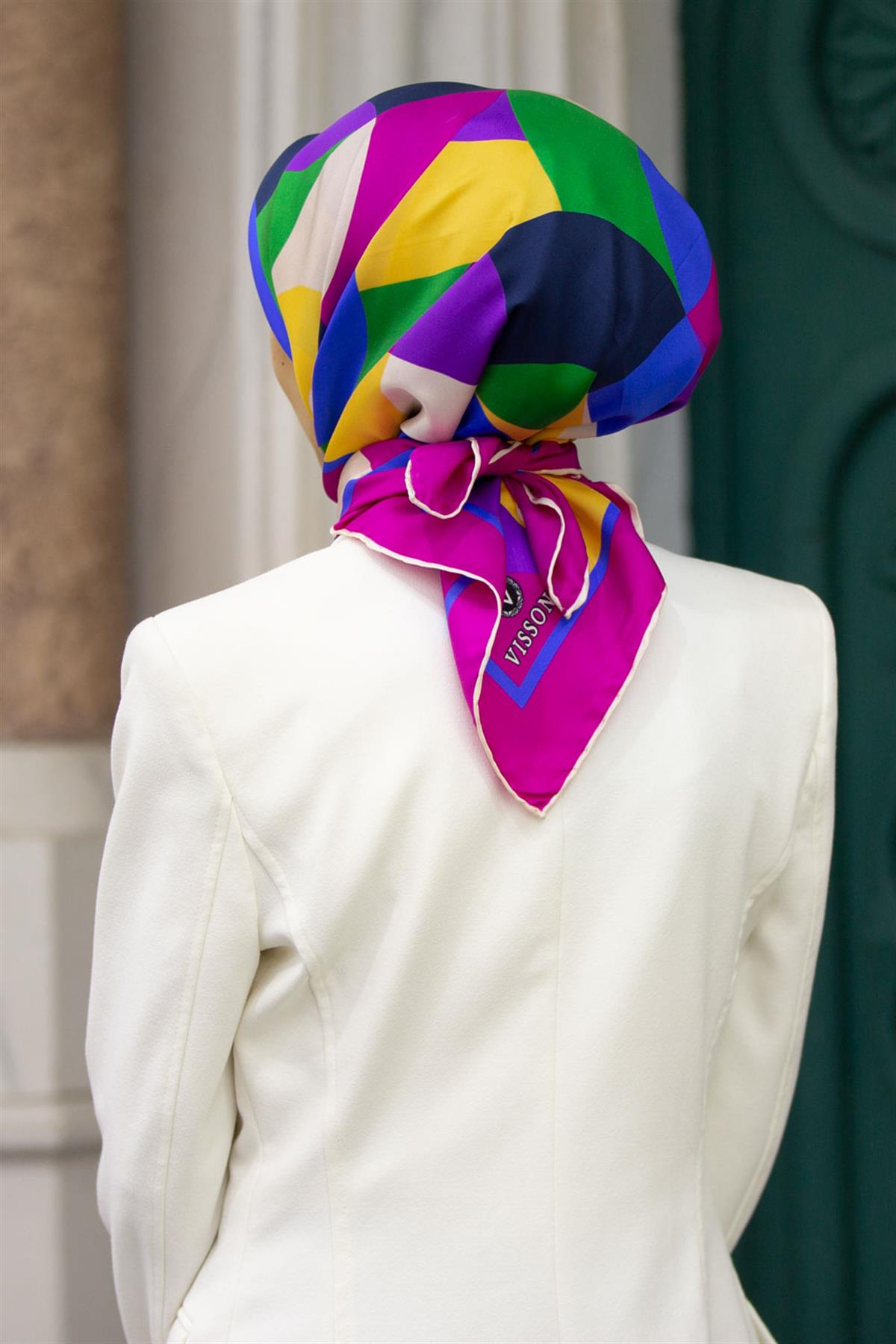 %100 Twill Renk Bloklu Çizgili Desenli Fuşya - Saks Renkli 90x90 Eşarp Dikim Şekli: El Dikişii