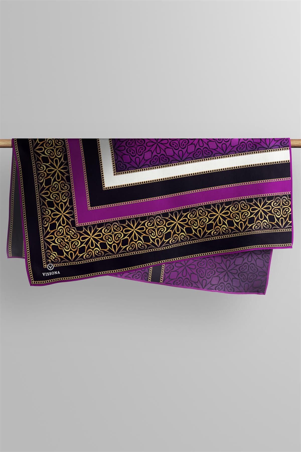 %100 Twill İpek Zincirli Ve Etnik Desenli Mürdüm - Siyah Renkli 90x90 Eşarp Dikim Şekli : El Dikişi