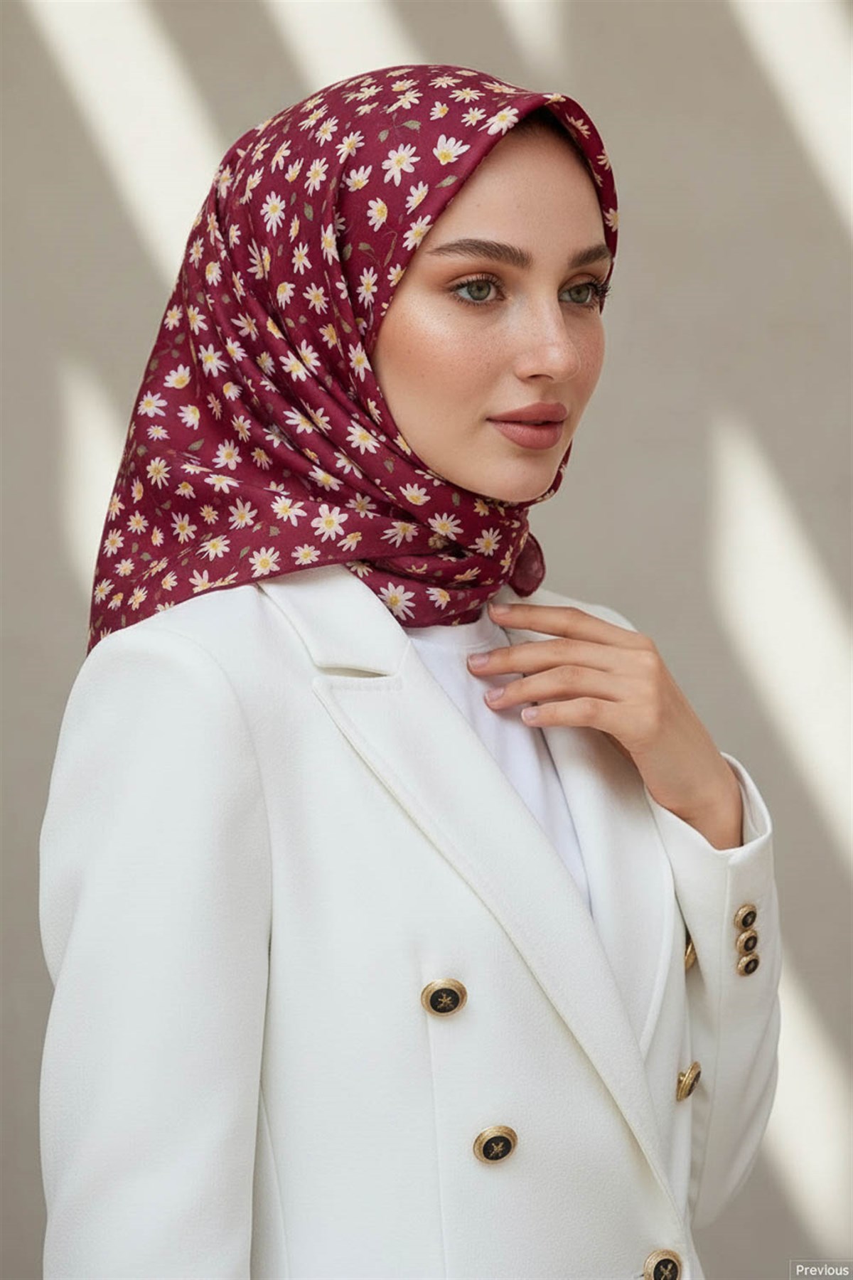 %100 Twill İpek Papatya Desenli Bordo Renkli 90x90 Eşarp Dikim Şekli : El Dikişi
