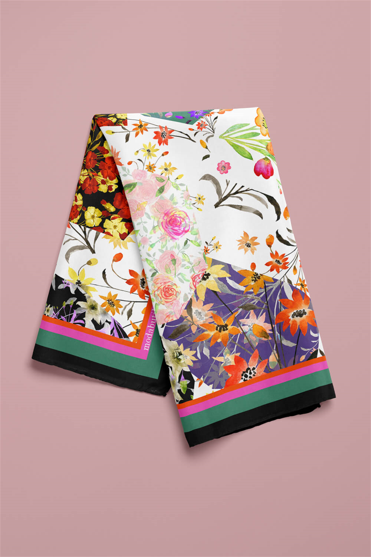 G66 FLOWERS PATCHWORK TASARIMLI BANDANA  DG11971