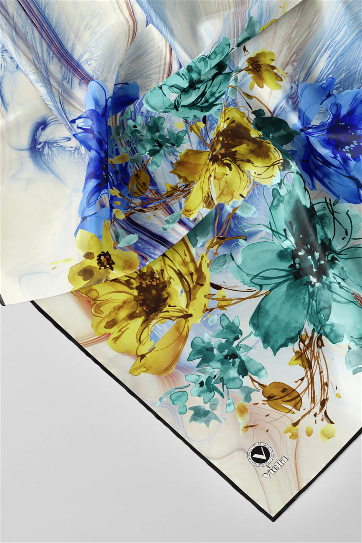 Twill Çiçek Desenli Siyah Renkli 90x90 Eşarp (İpek İçermez) Kenar Dikiş Şekli El Dikişli