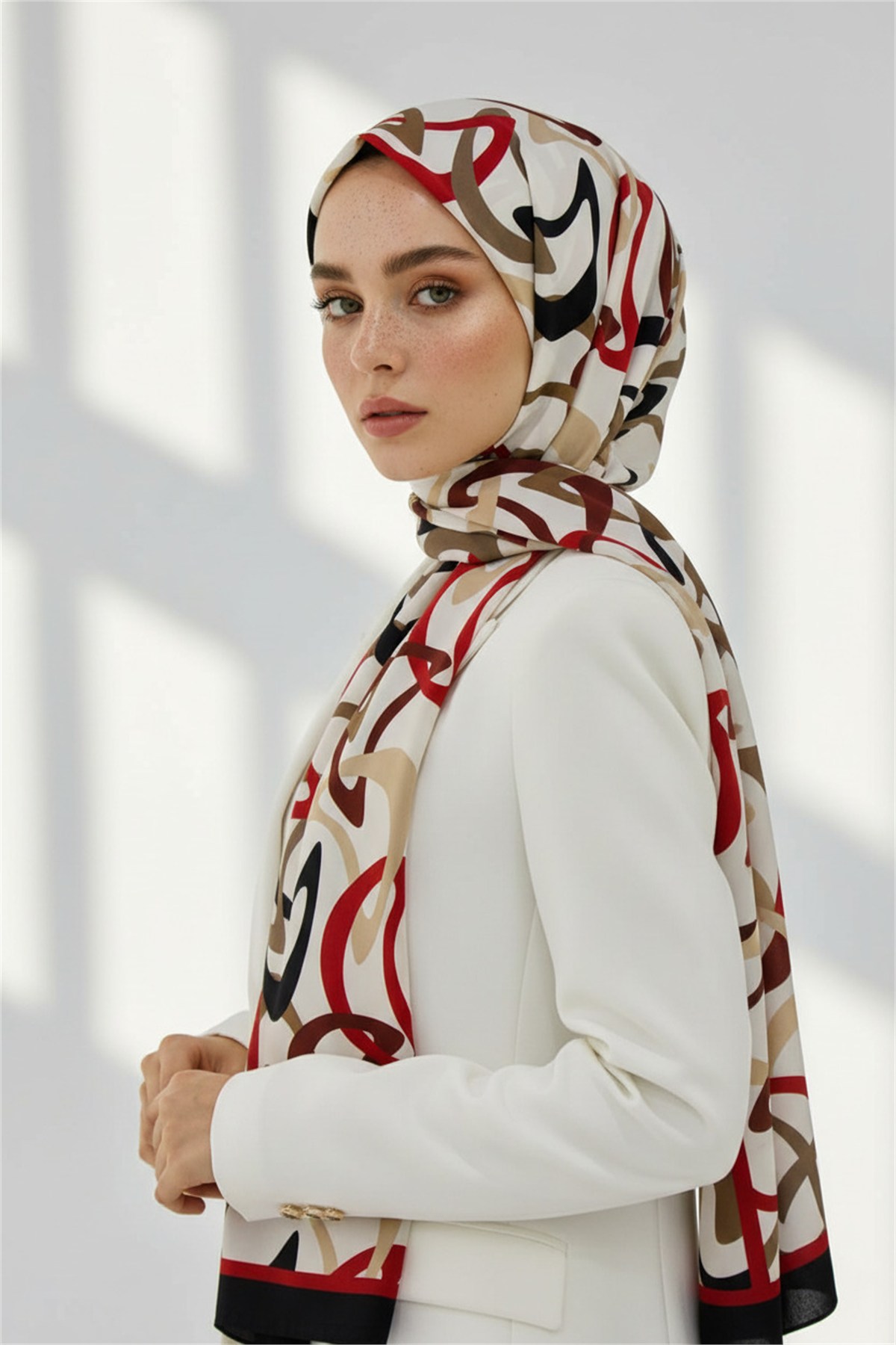 KREP BOOMERANG DESENLİ BORDO RENKLİ 75X195 KIRIŞMAZ ŞAL