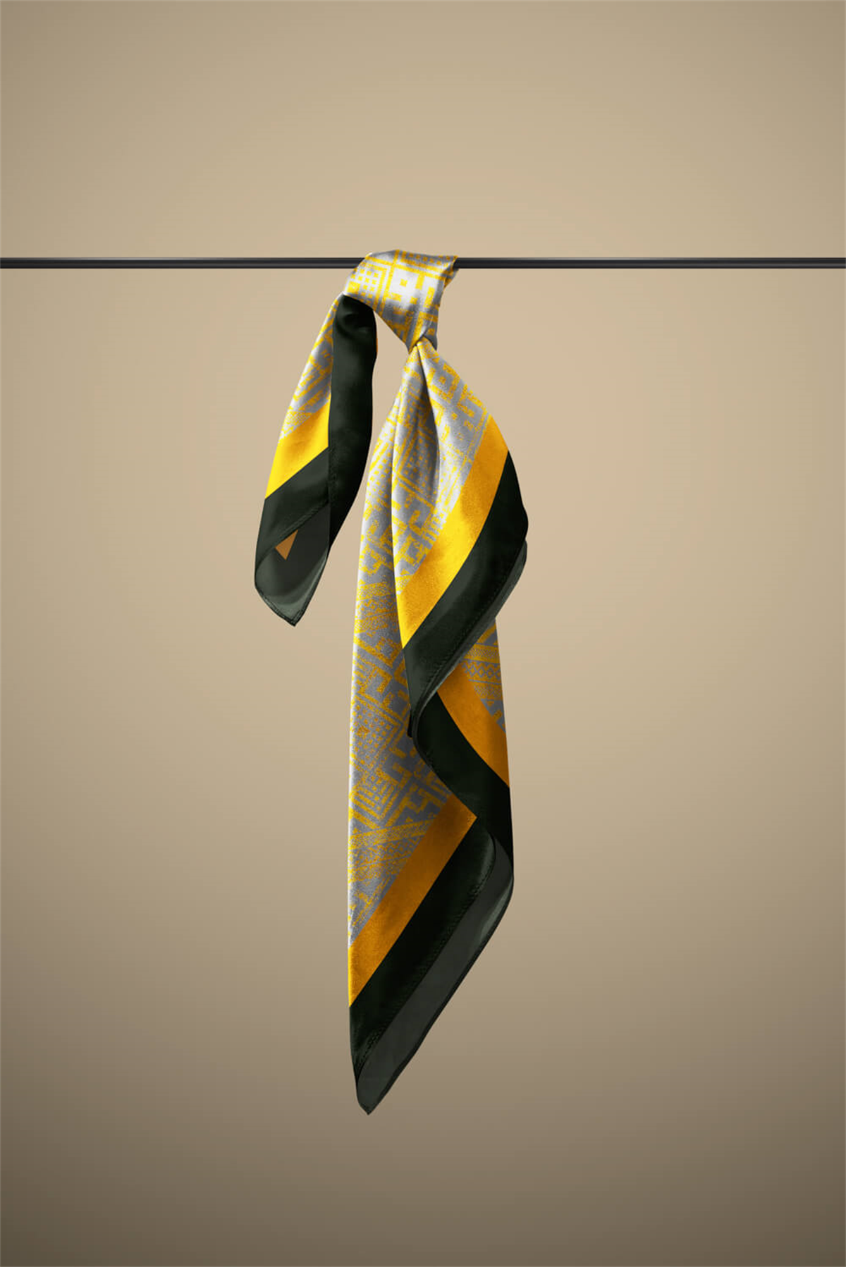 G53 Kadın Turuncu Geometrik Desenli 50x50 Bandana DG01645-2