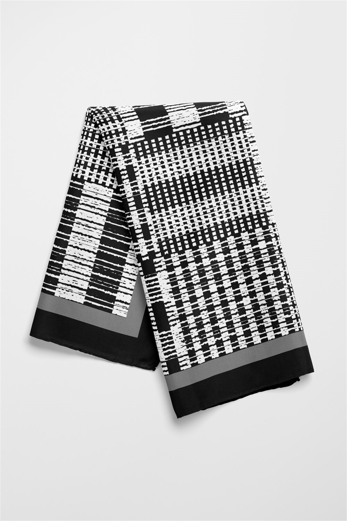 Kadın Siyah Beyaz Kareli Desenli 50x50 Bandana HYL DG0810-22