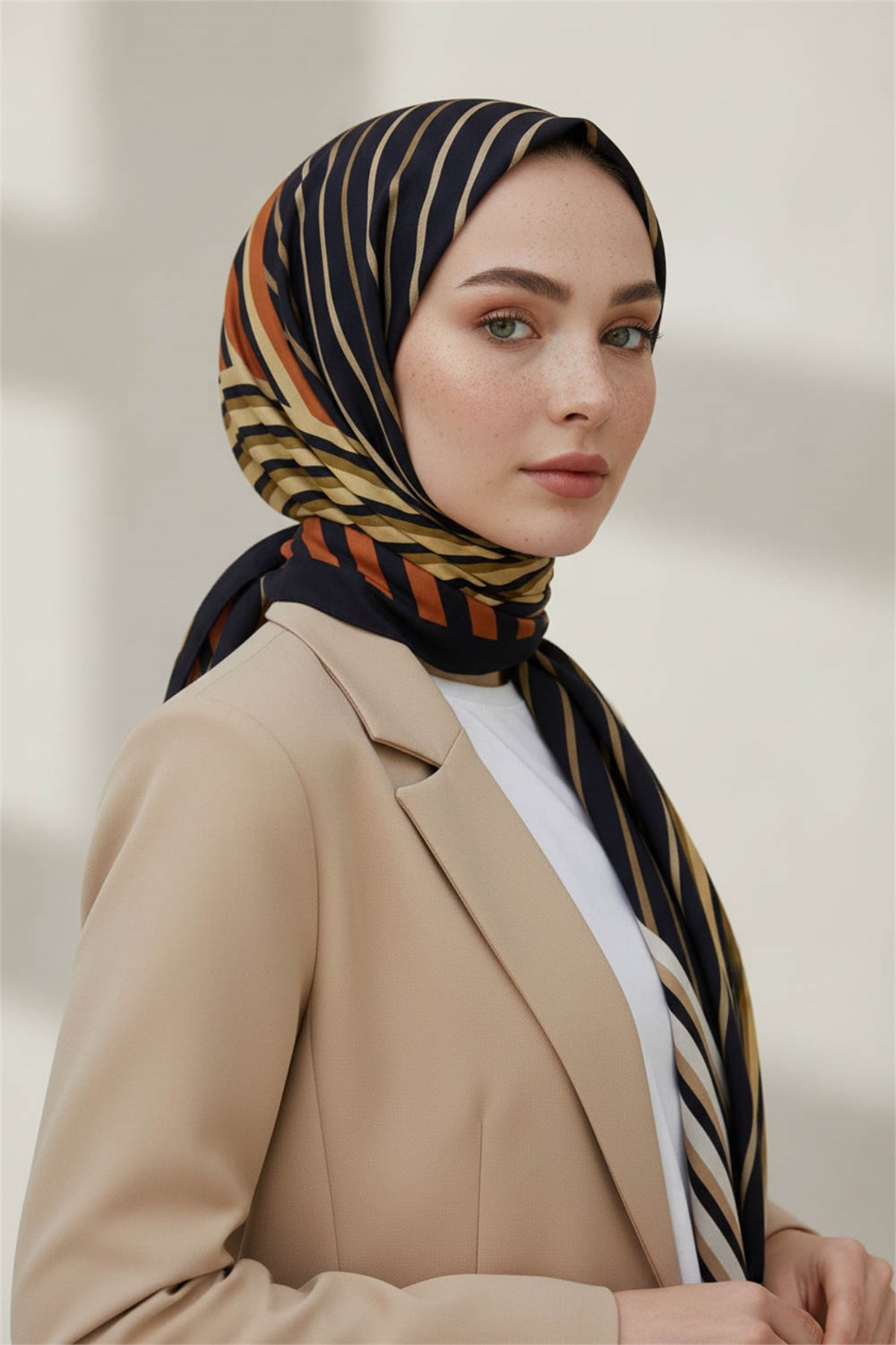 KREP ÇİZGİ DESENLİ TABA RENKLİ 75X195 KIRIŞMAZ ŞAL