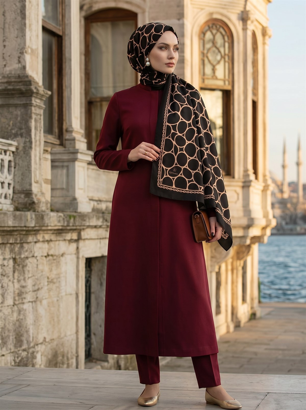 KREP GEOMETRİK DESENLİ SİYAH - SOMON RENKLİ 75X195 KIRIŞMAZ ŞAL