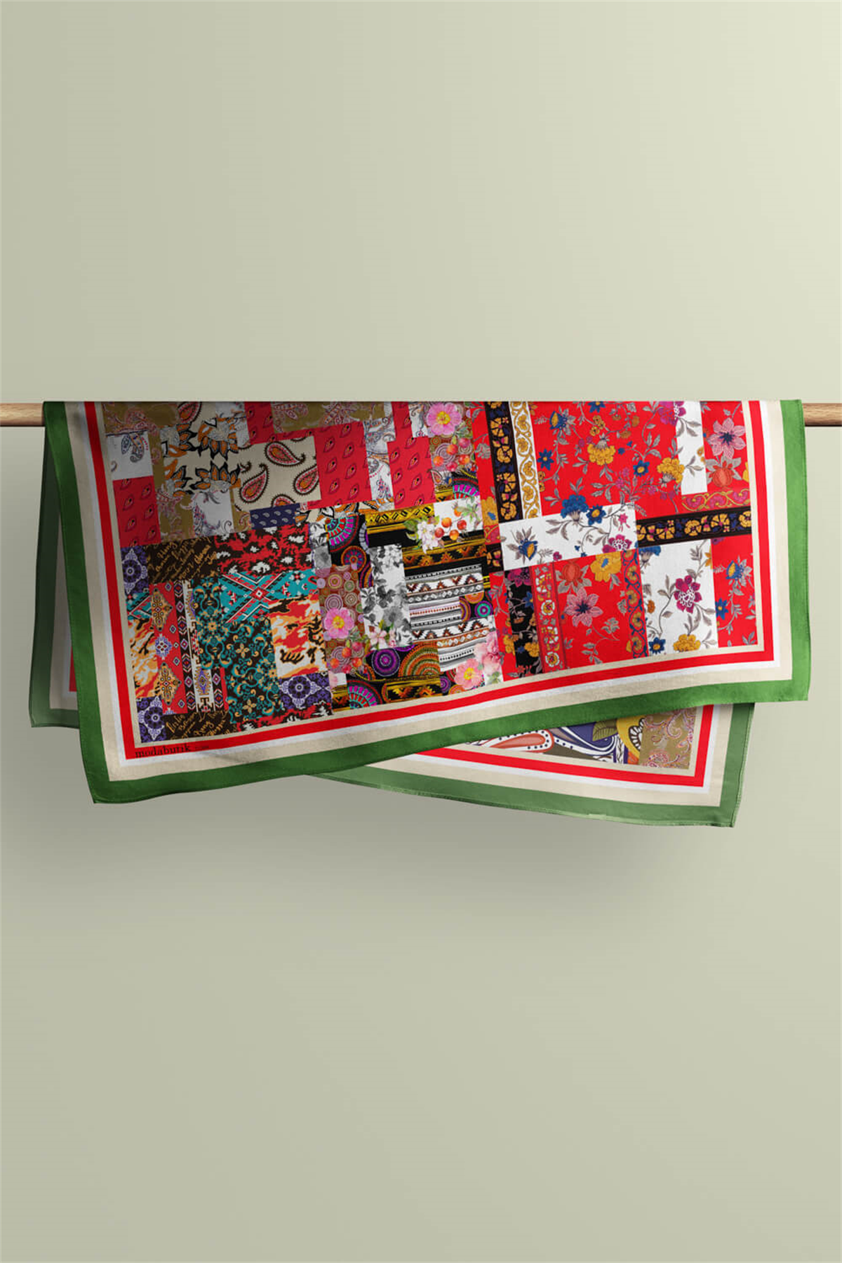 F71 PATCHWORK FOLKLORIK  BANDANA  DG11988
