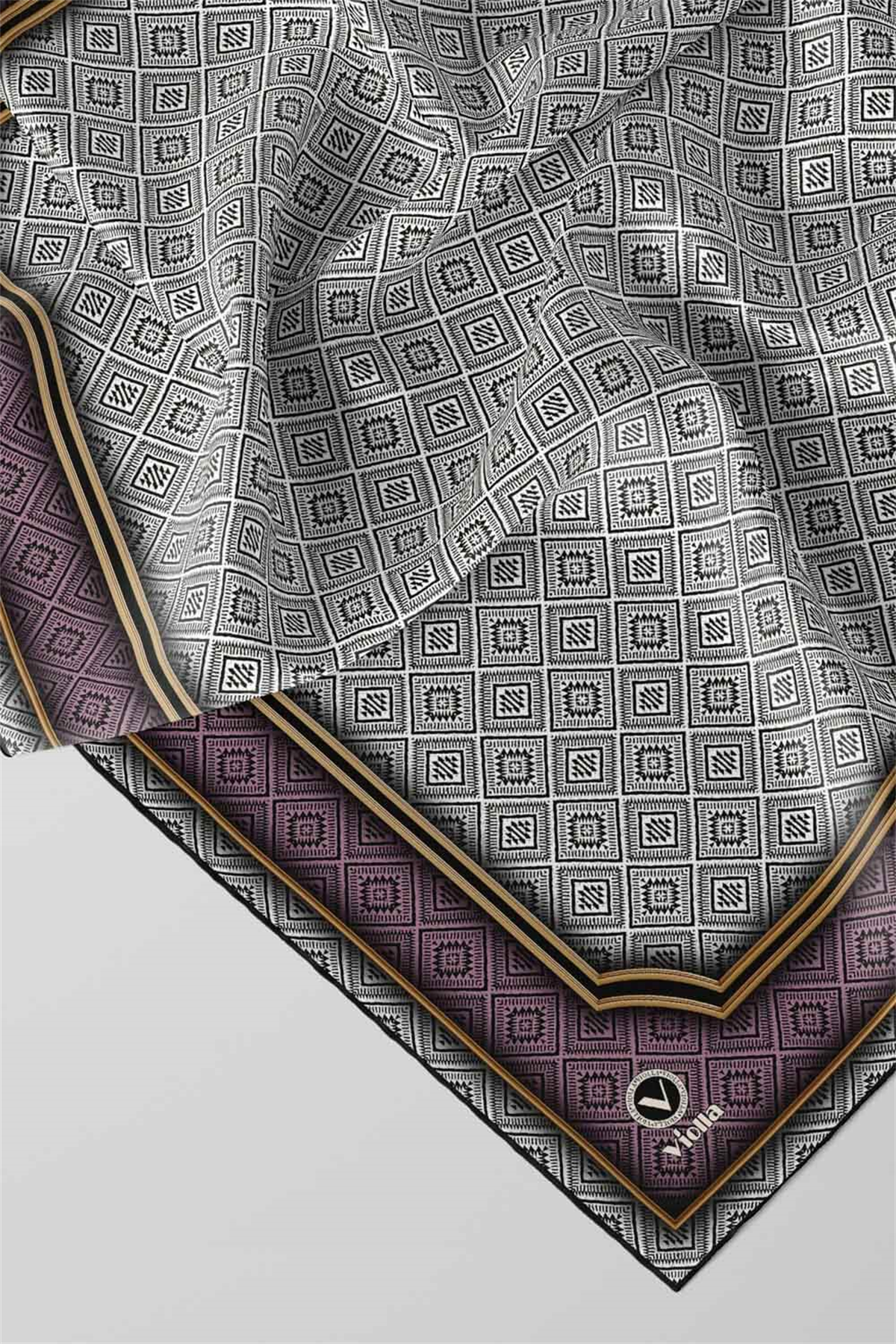 Twill Geometrik Çıtır Desenli Lila Renkli 90x90 Eşarp (İpek İçermez) Kenar Dikiş Şekli El Dikişli