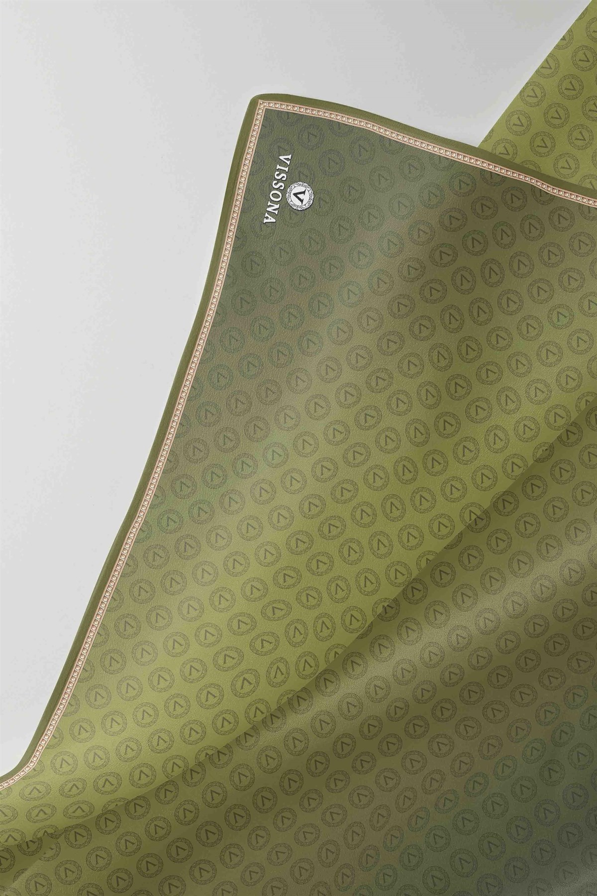 %100 Twill İpek Monogram Desenli Haki  Renkli 90x90 Eşarp Dikim Şekli : El Dikişi
