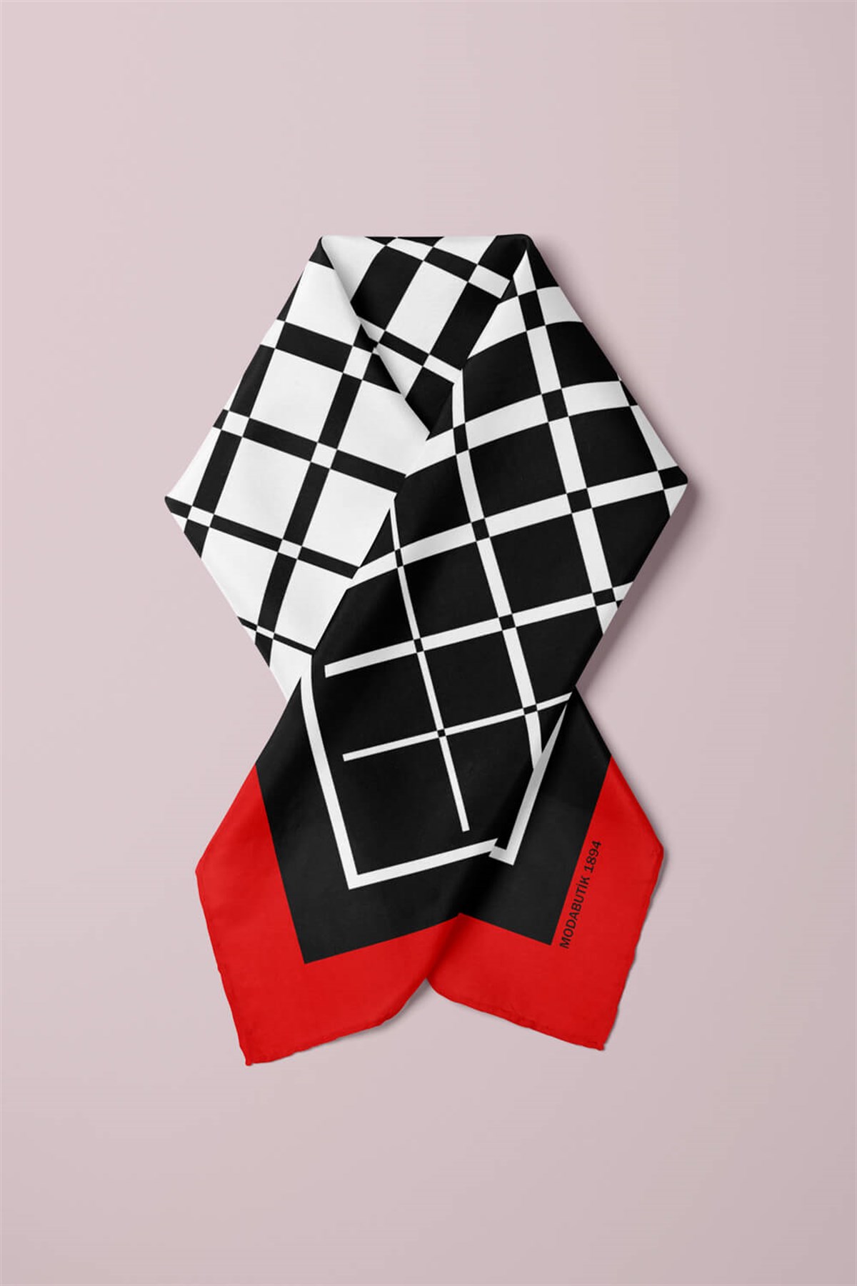 Z47 Kadın Siyah Beyaz Kare Desenli 50x50 Bandana