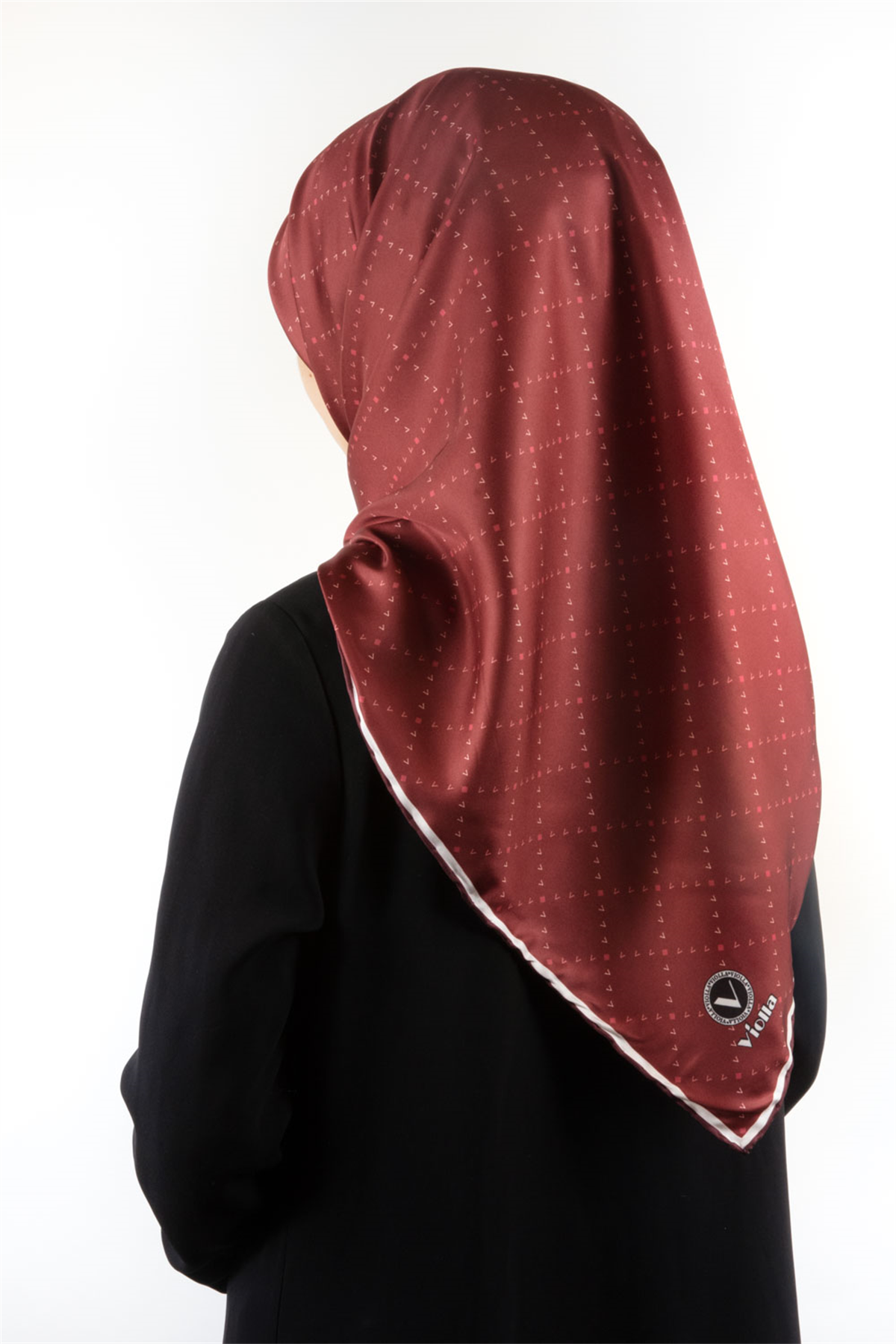 Twill Noktalı V Desenli Bordo Renkli 90x90 Eşarp (İpek İçermez) Kenar Dikiş Şekli El Dikişli
