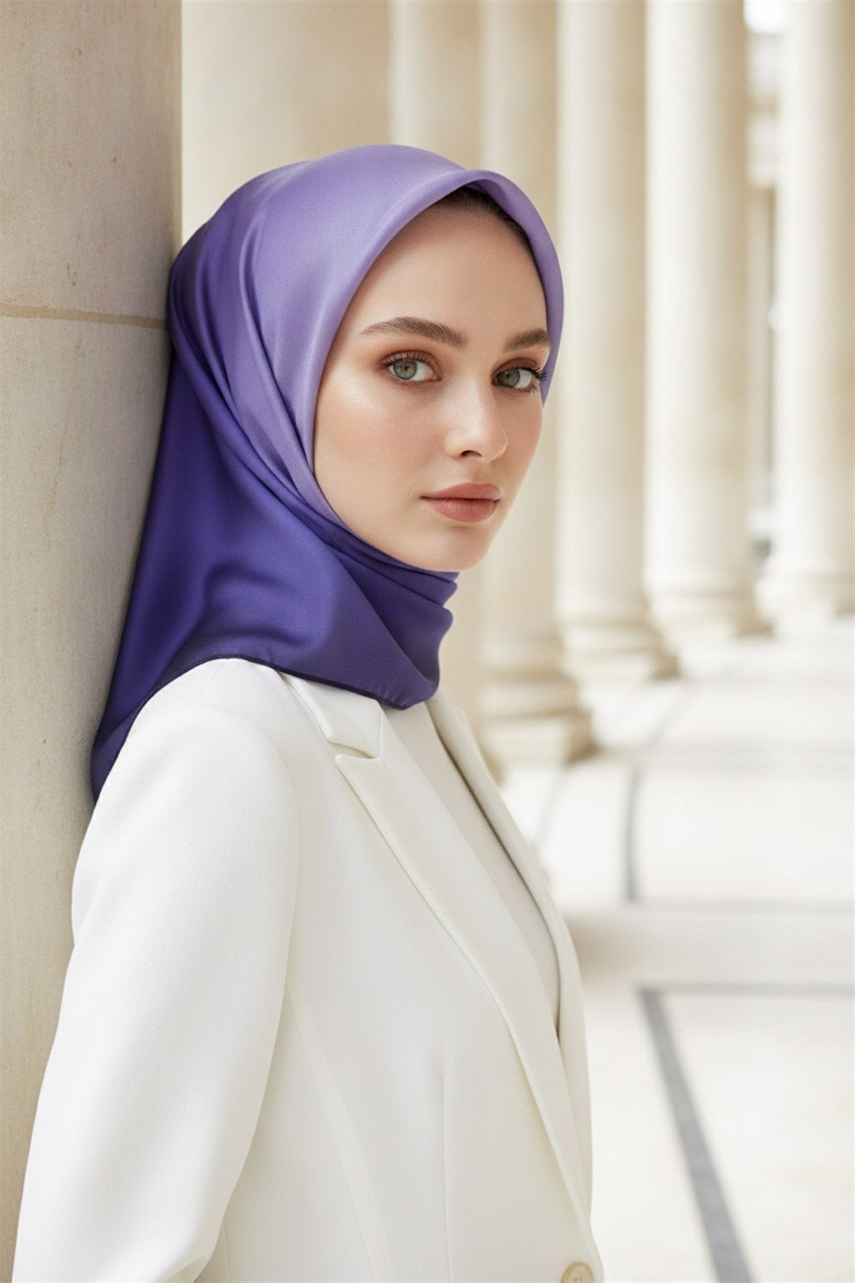 %100 Twill İpek Degrade Desenli Mor Renkli 90x90 Eşarp Dikim Şekli : El Dikişi