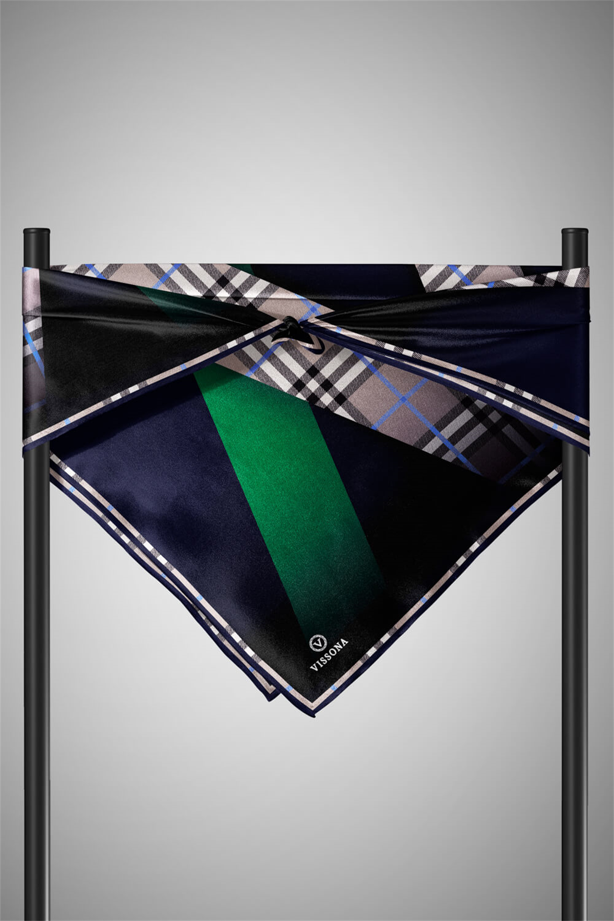 % 57 İPEK % 43 VİSKON Twill İpek Ekose Desenli Zümrüt Yeşili - Lacivert Renkli 90x90 Eşarp Dikim Şekli : El Dikişi