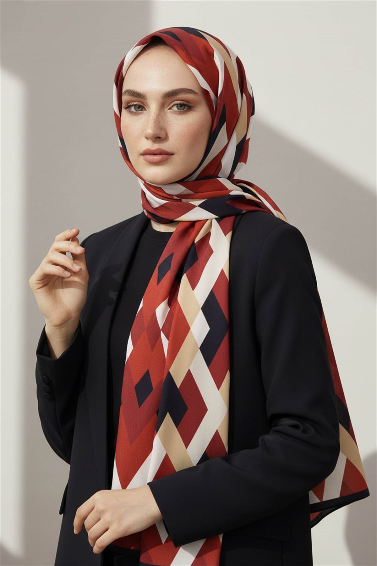 KREP GEOMETRİK DESENLİ BORDO - SİYAH RENKLİ 75X195 KIRIŞMAZ ŞAL