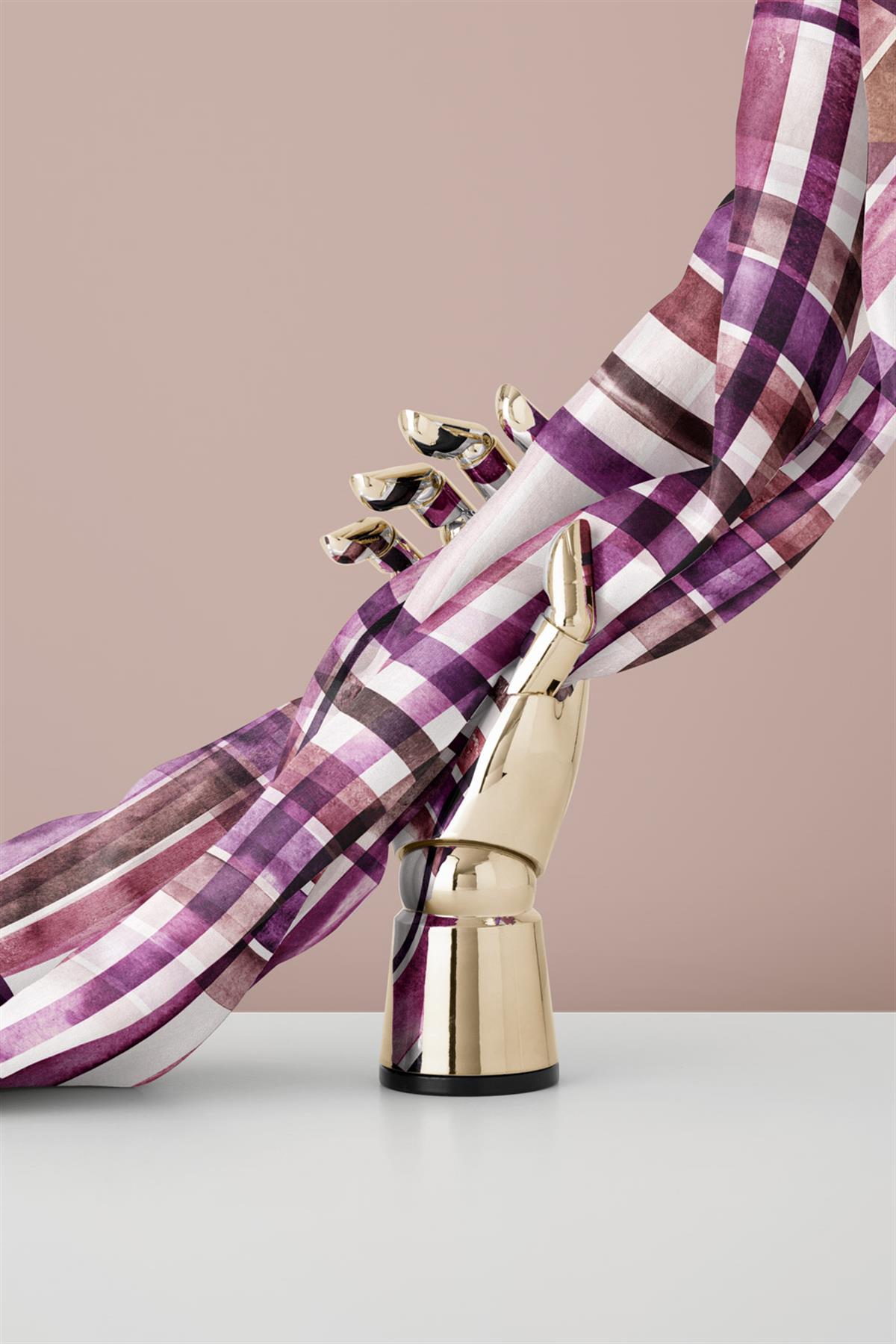 %100 Twill İpek Ekose Desenli Mürdüm - Vizon Renkli 90x90 Eşarp Kenar Dikiş Şekli El Dikişli