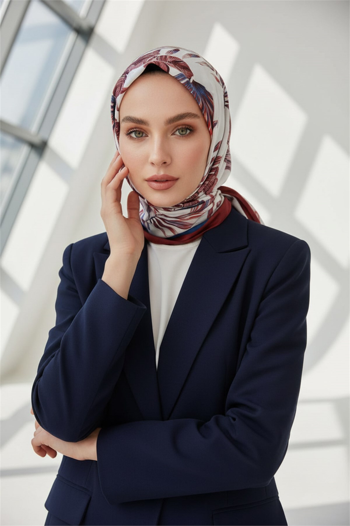 KREP YAPRAK DESENLİ KIRMIZI - İNDİGO RENKLİ 75X195 KIRIŞMAZ ŞAL