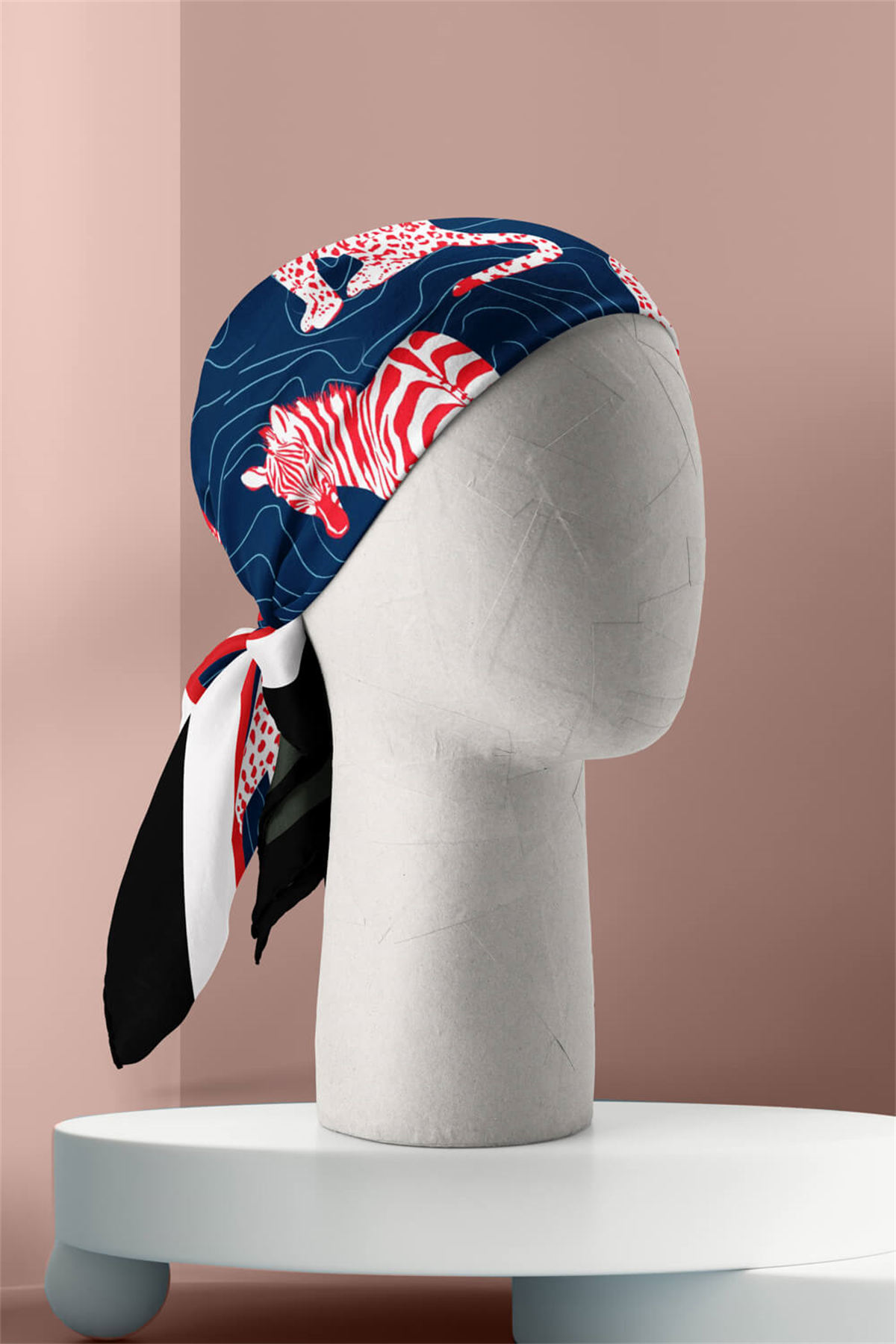 H50 Kadın Mavi Kırmızı Animal Desenli 50x50 Bandana HYL DG01695-22