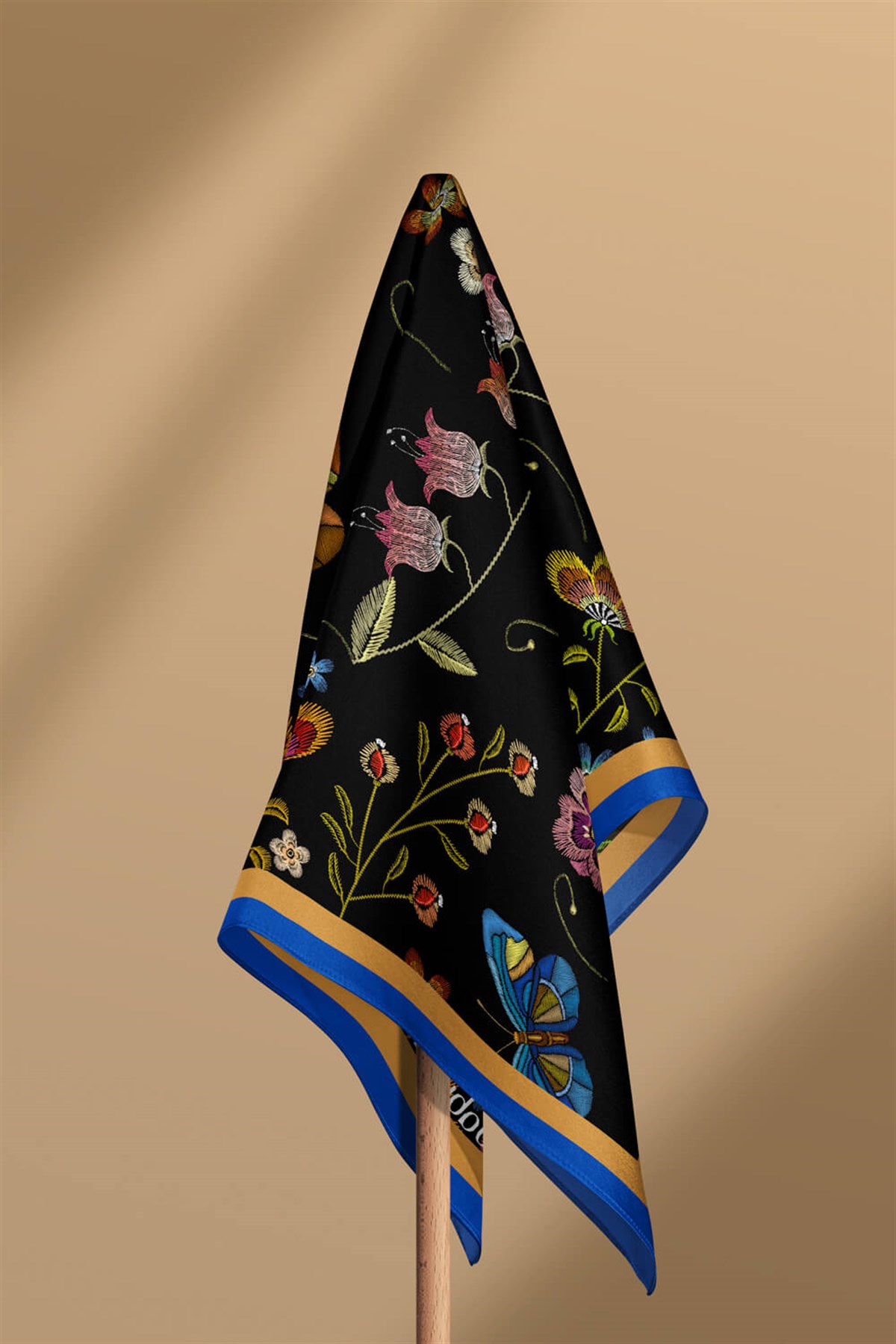 Z55 Violla Kelebek Desenli Bandana