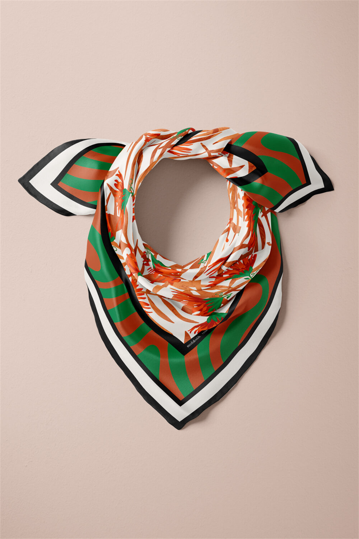 Z79 MODERN ABSTRACK BANDANA DG12396