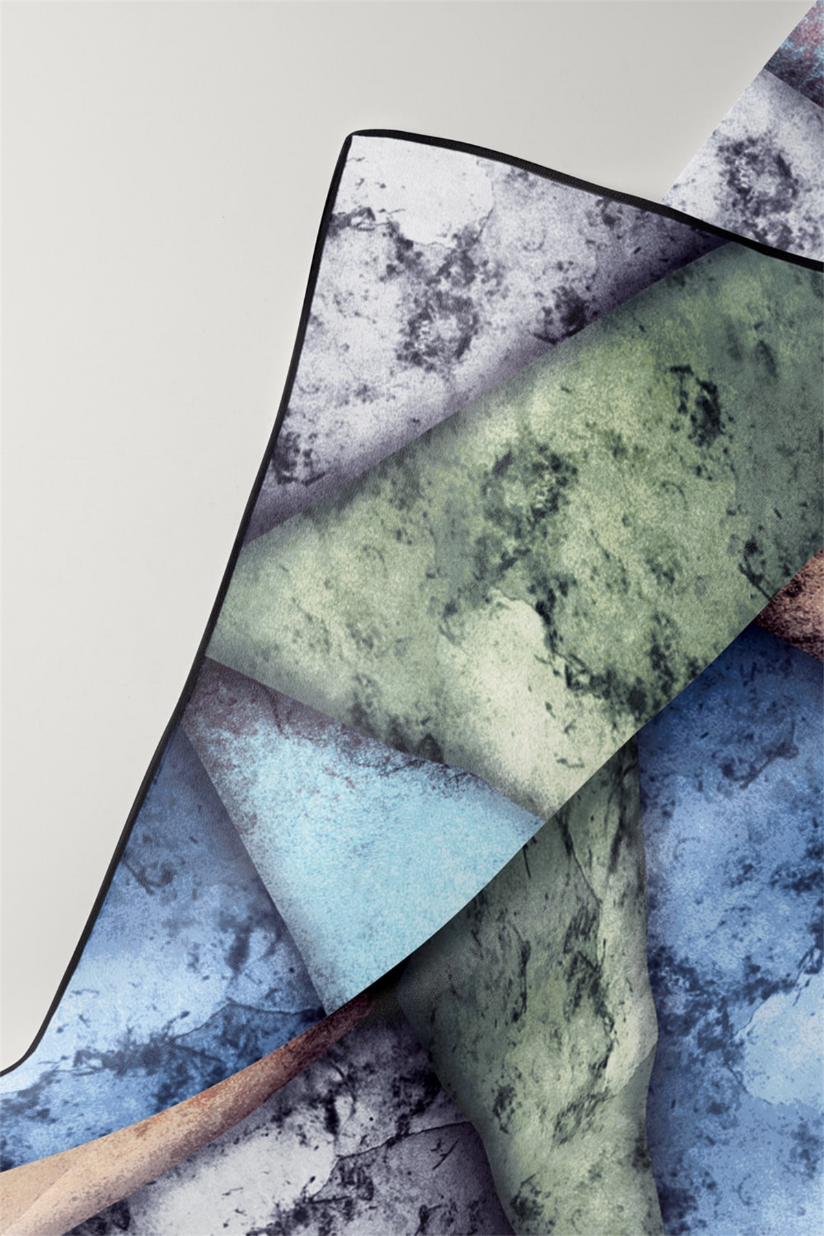 % 57 İPEK % 43 VİSKON Twill İpek Dokulu Ve Geometrik Desenli Bebe Mavisi - Mint Yeşili Renkli 90x90 Eşarp Dikim Şekli : El Dikişi