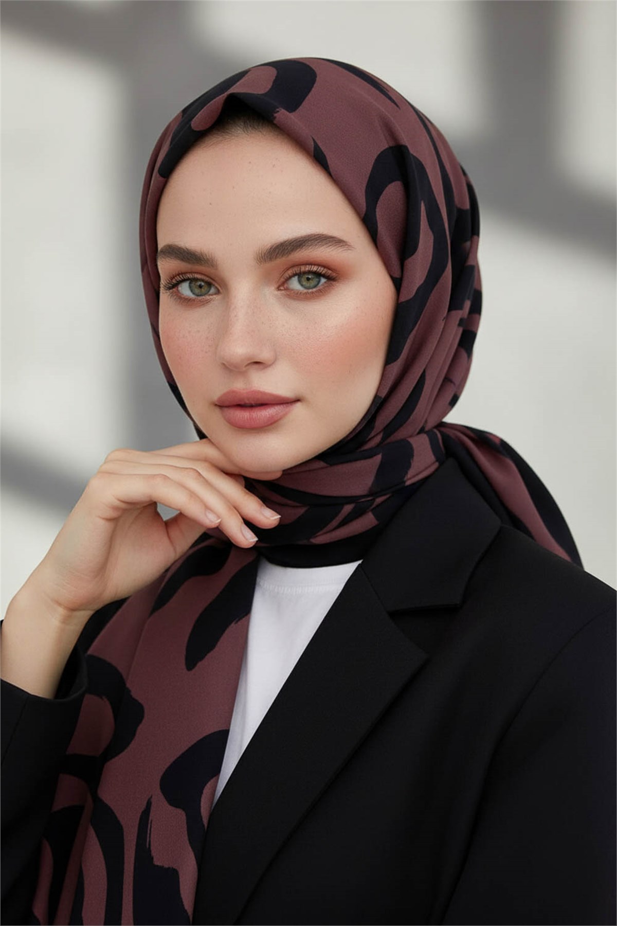 KREP FIRÇA DARBESİ DESENLİ GÜL KURUSU RENKLİ 75X195 KIRIŞMAZ ŞAL