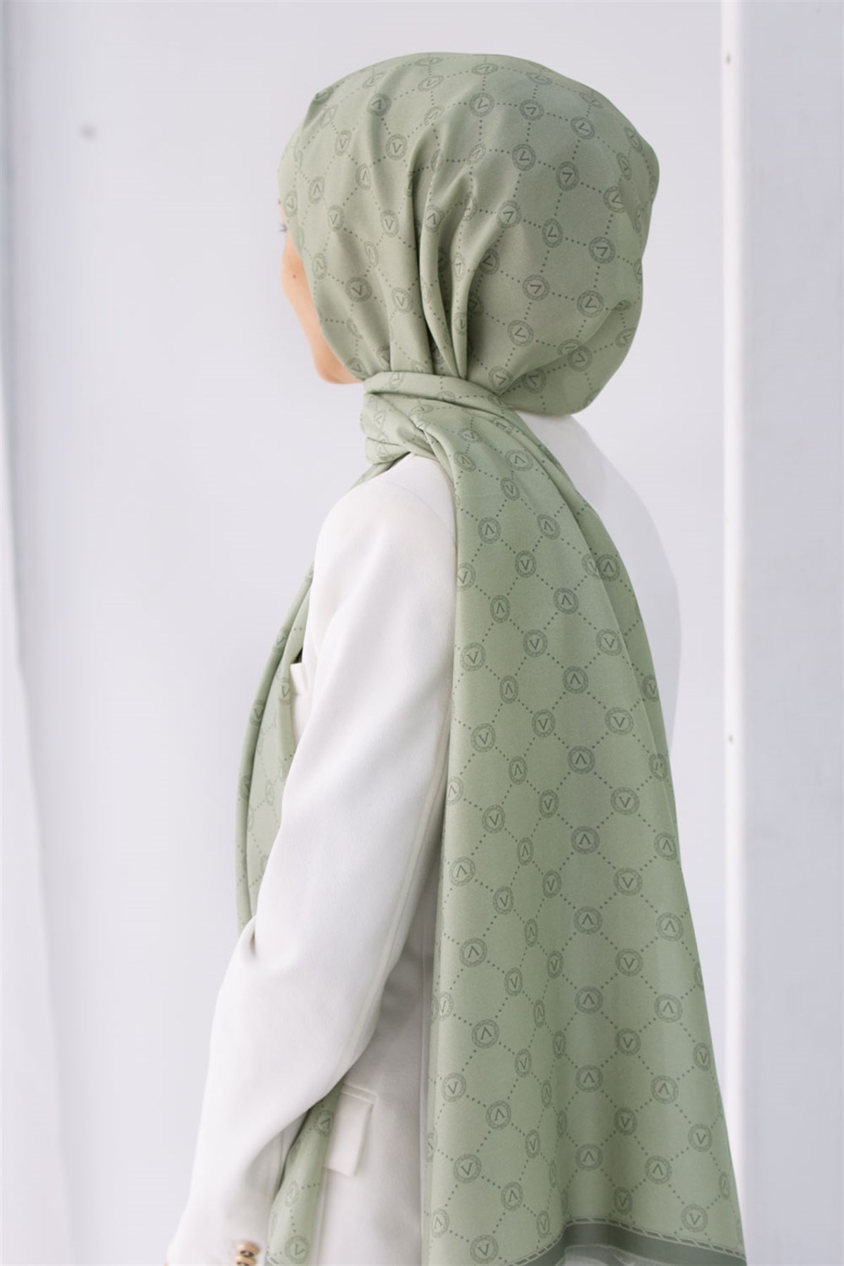 % 100 İpek V Logo Desenli Çağla Yeşili - Çağla Yeşili Renkli 90x210 Şal