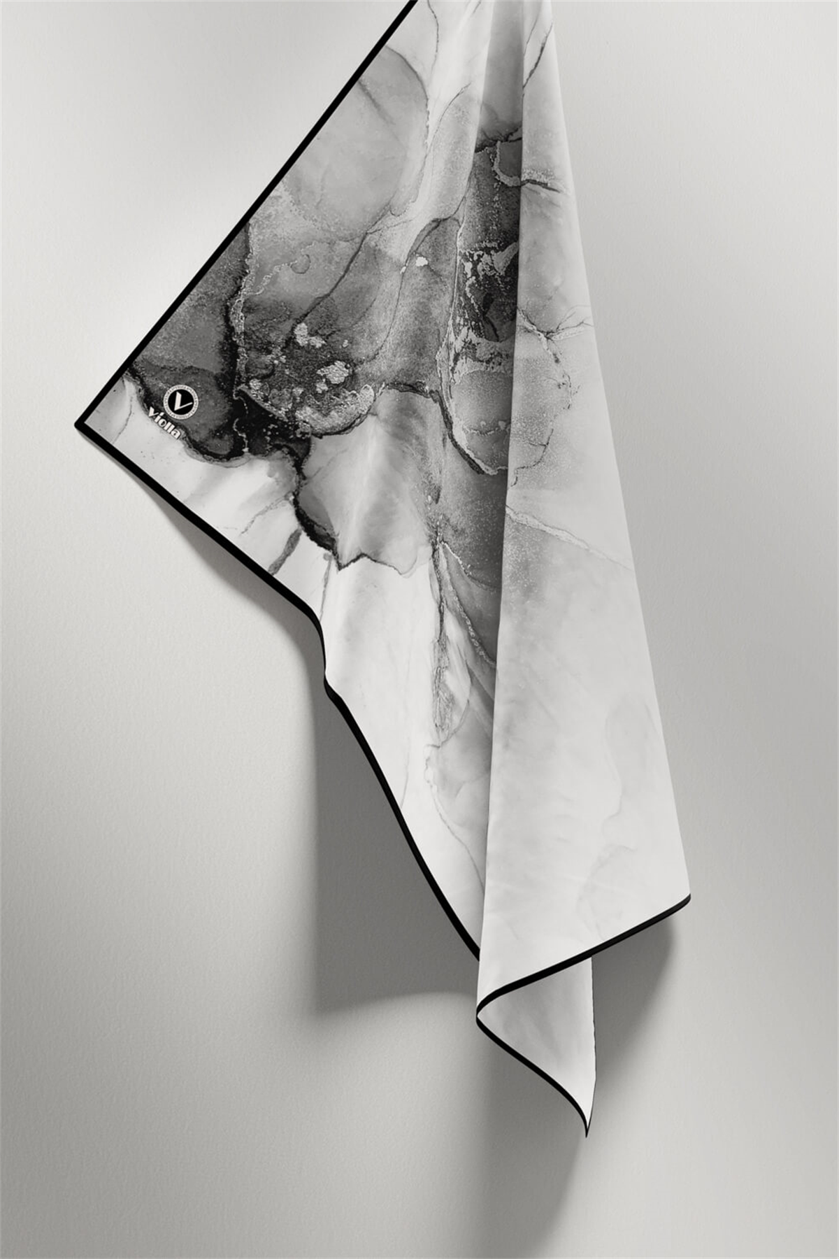 Twill Batik Desenli Gri Renkli 90x90 Eşarp (İpek İçermez) Kenar Dikiş Şekli El Dikişli