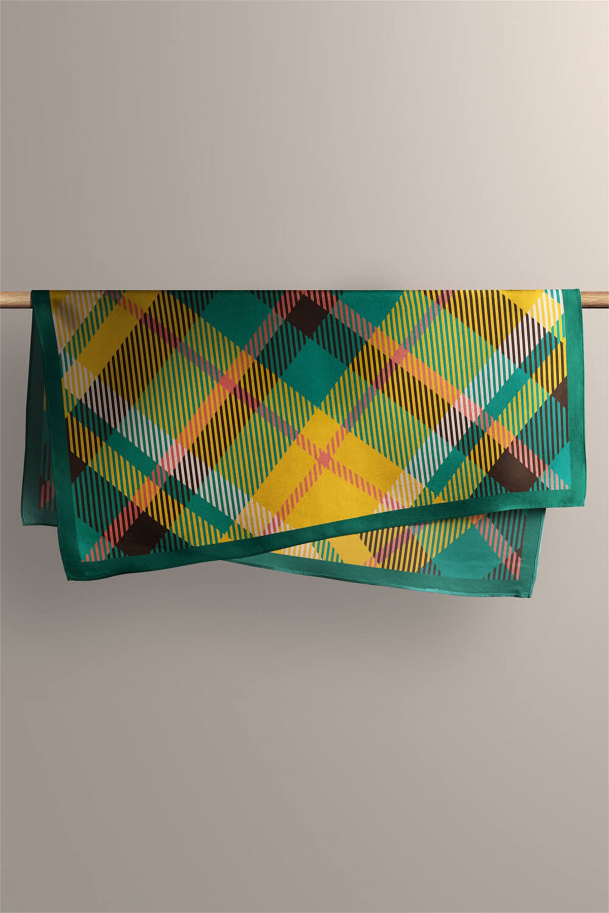 D80 Kadın Ekose Desenli Bandana 50x50 Yeşil Sarı DG0200-22