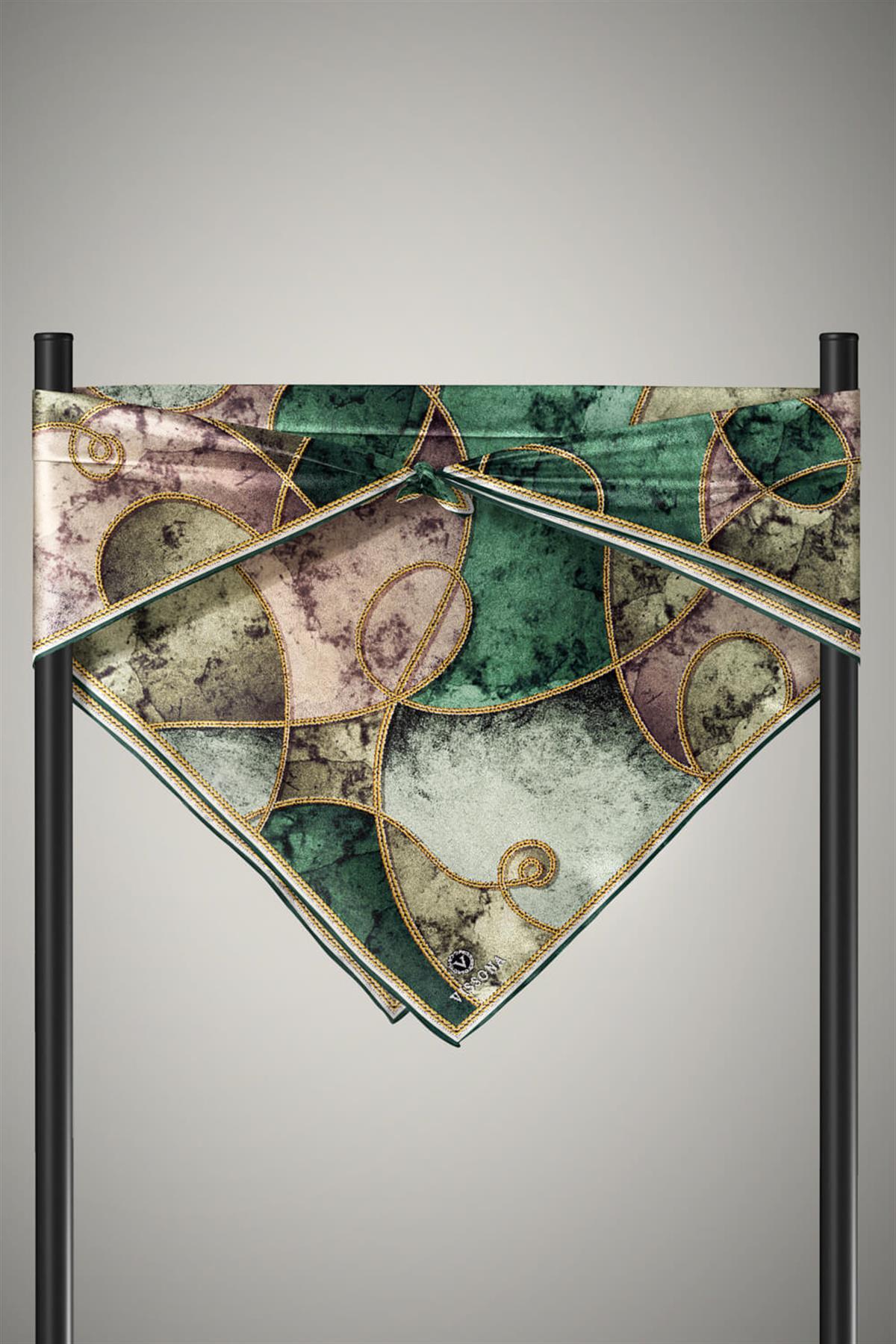 %100 Twill İpek Zincirli Mermer Desenli Zümrüt Yeşili - Haki Renkli 90x90 Eşarp Dikim Şekli : El Dikişi